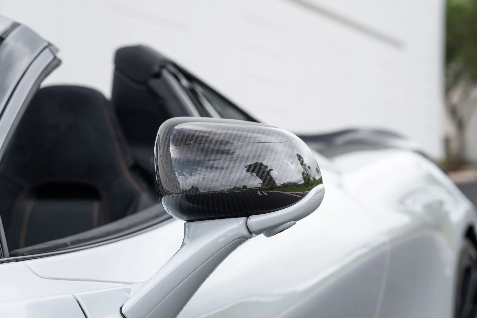 mph031_3602148595_Used_2022_Mc_Laren_720_S_Spider_Performance_1776703279_4c3e913c22