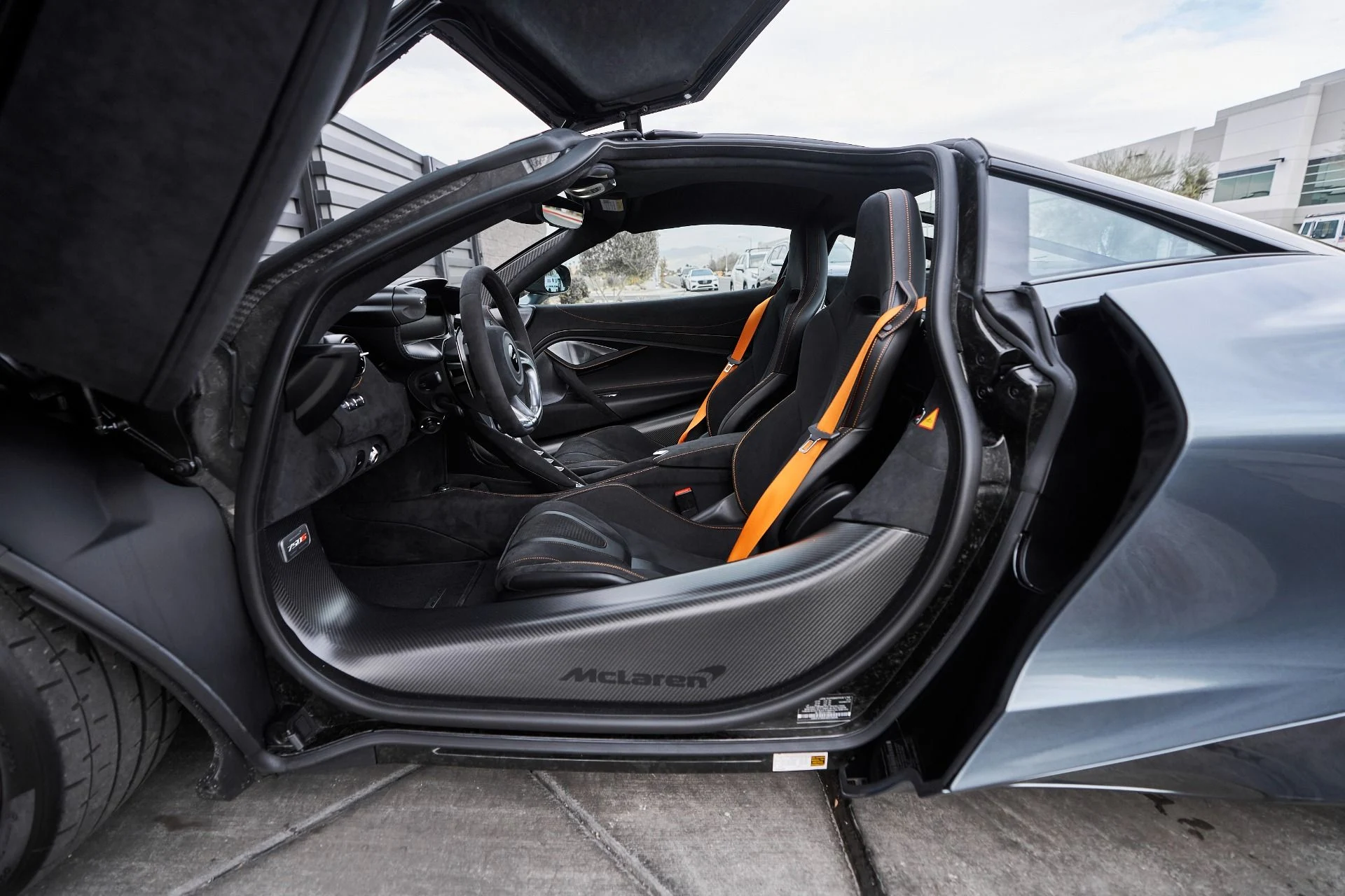 mph031_3608025794_Used_2024_Mc_Laren_750_S_1762992840_fb007f1cdf