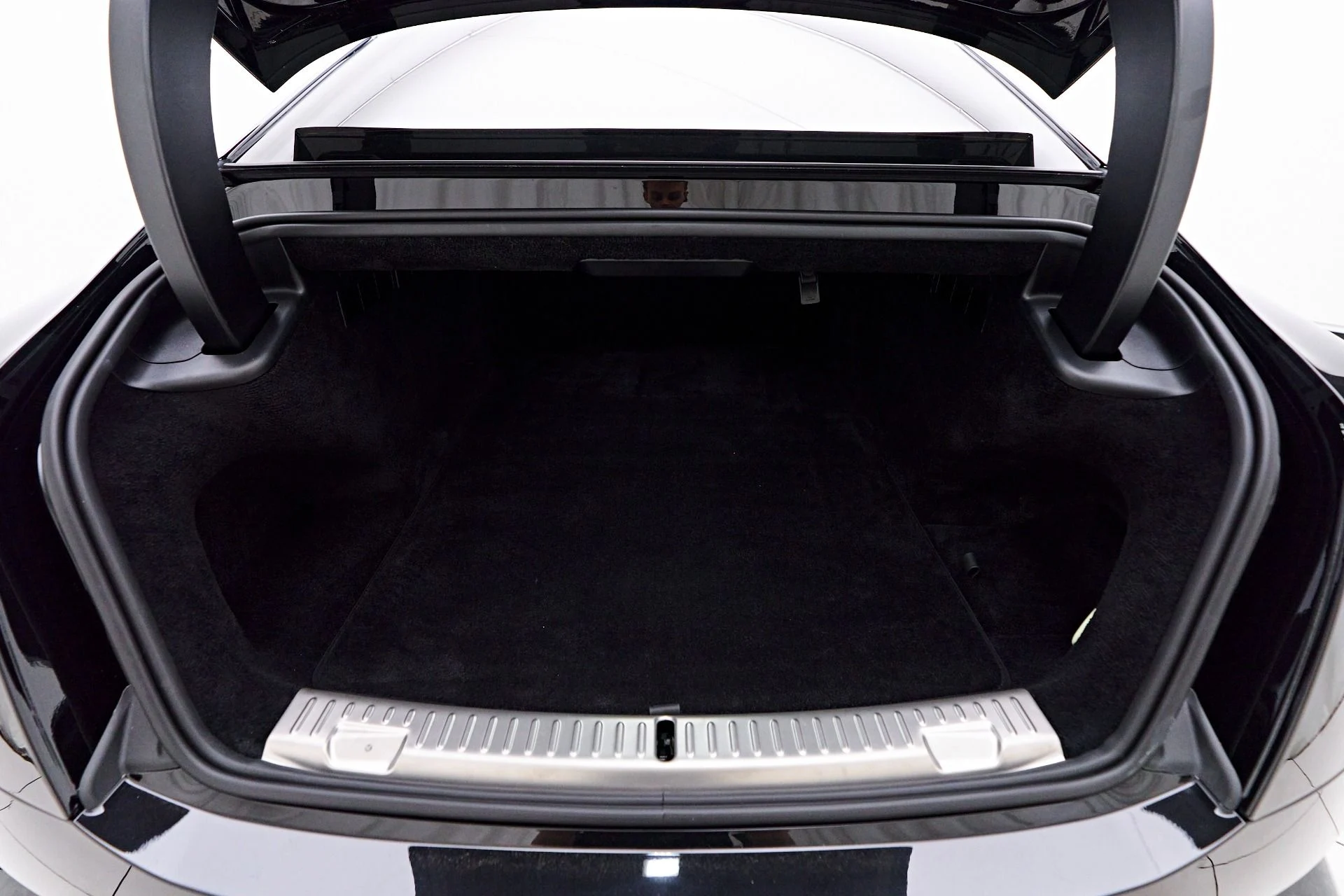 mph031_3610514377_Used_2025_Rolls_Royce_Spectre_Mansory_1756243802_3c72ed4ea6