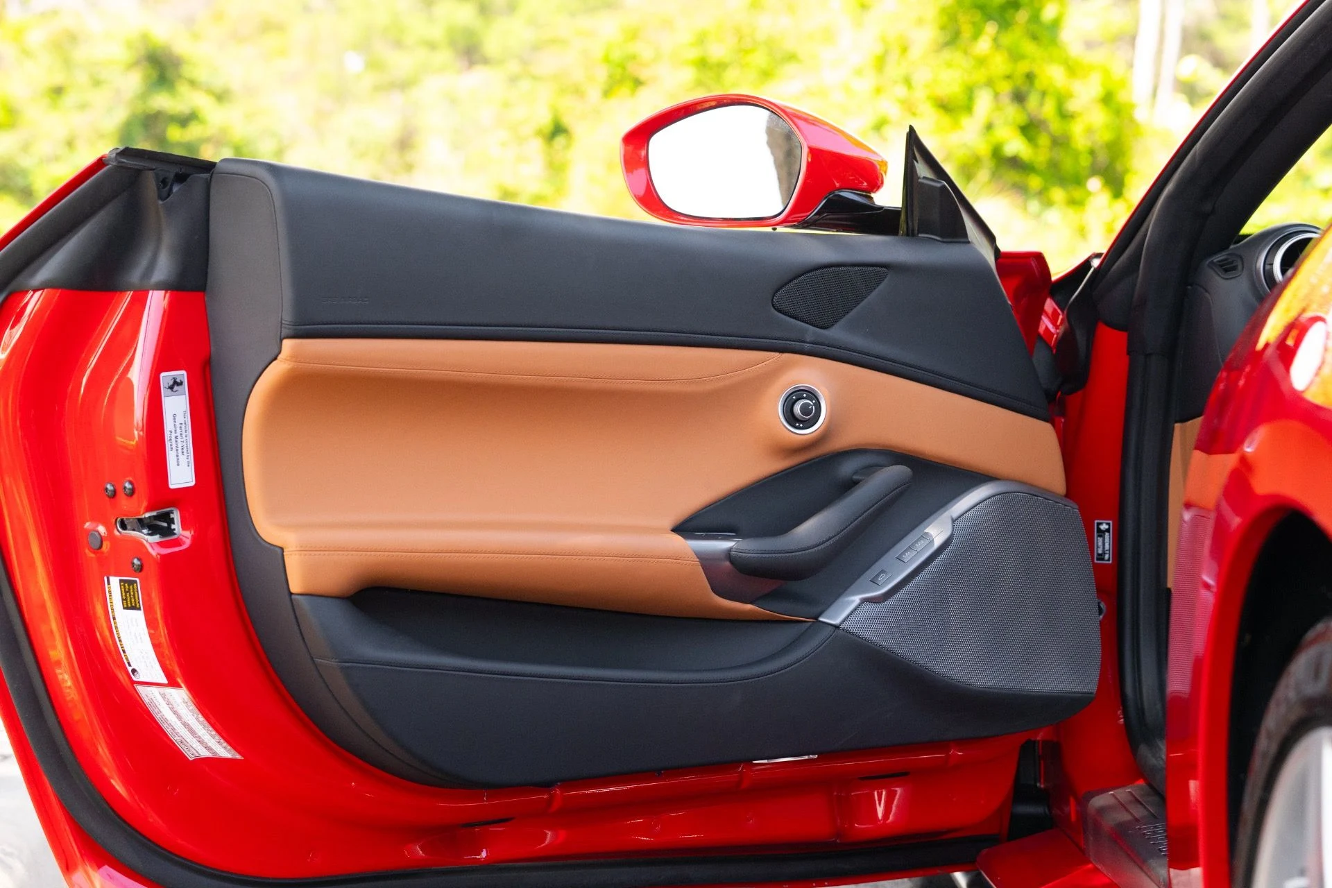 mph031_3610575514_Used_2023_Ferrari_Portofino_M_1778867295_8044718df5