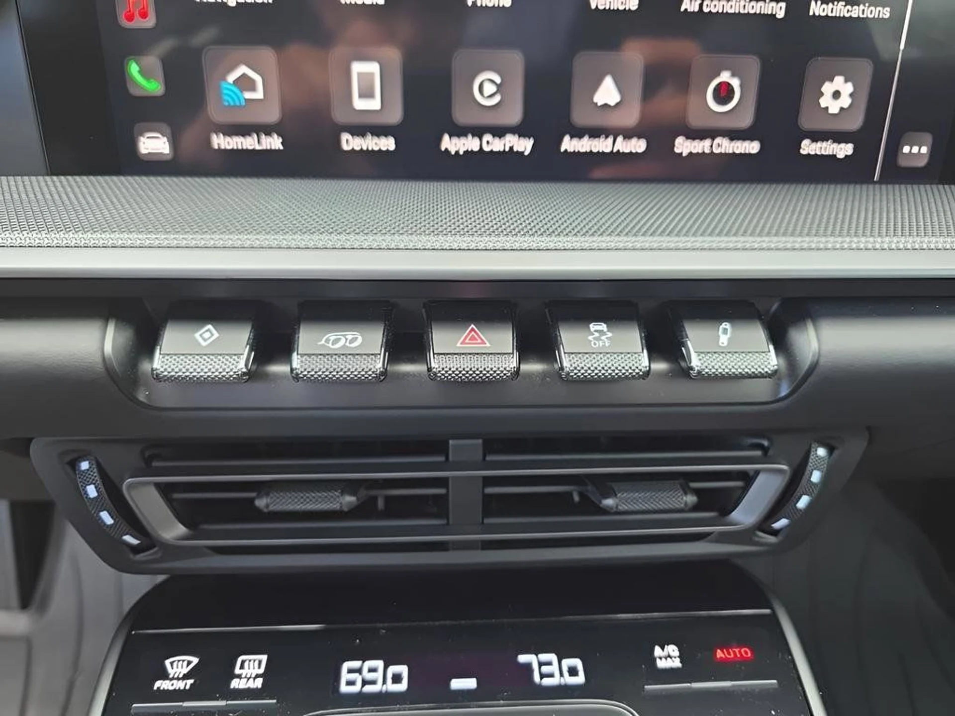 mph031_3619990444_d8a4e764251a463da96a96a000fdd6b3_ec0111efd6