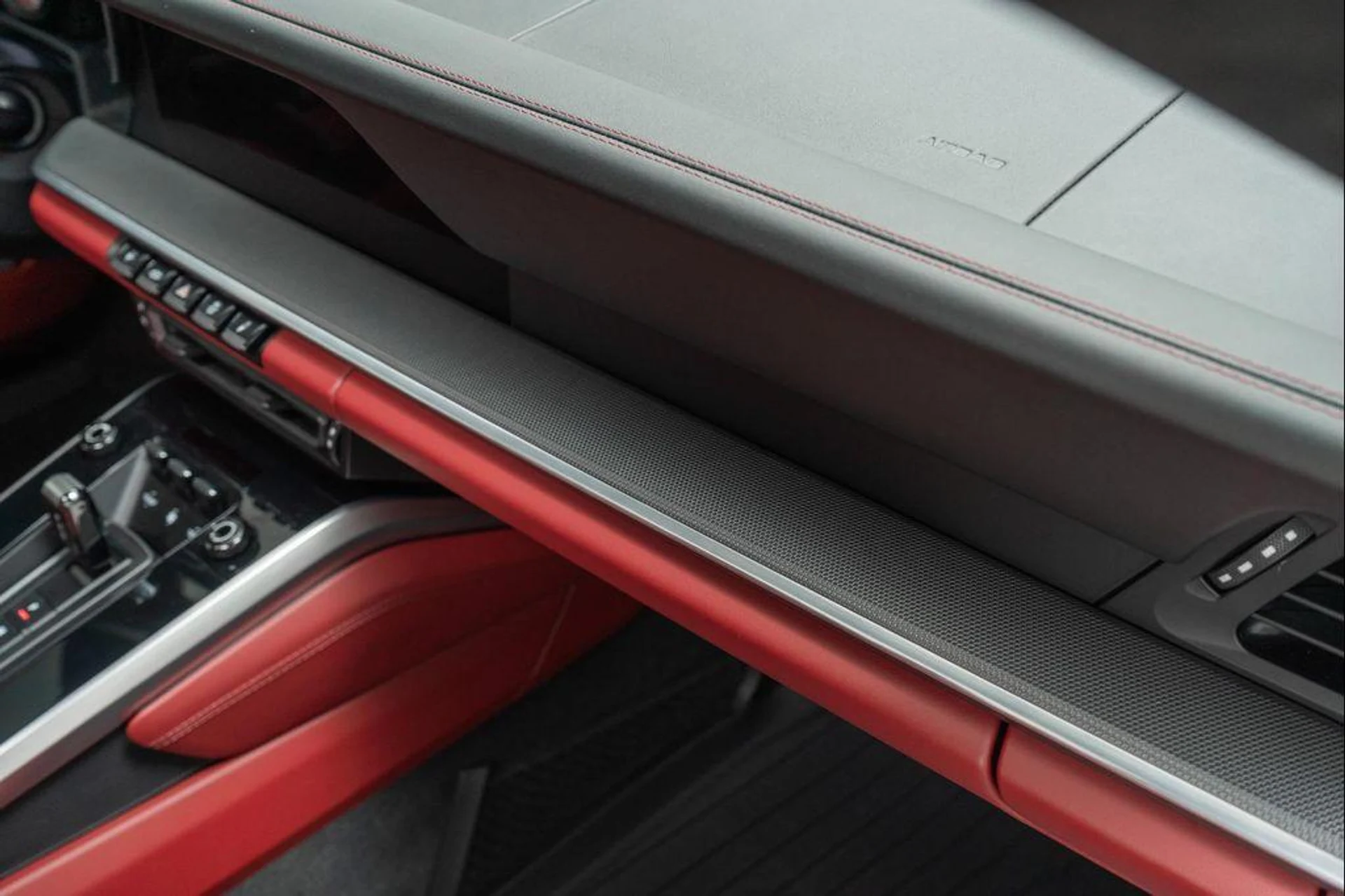 mph031_3622041864_Q_Gw2_H_Ayh3_K_Src_H_Oqtra_u_N19zew_5d84b49559