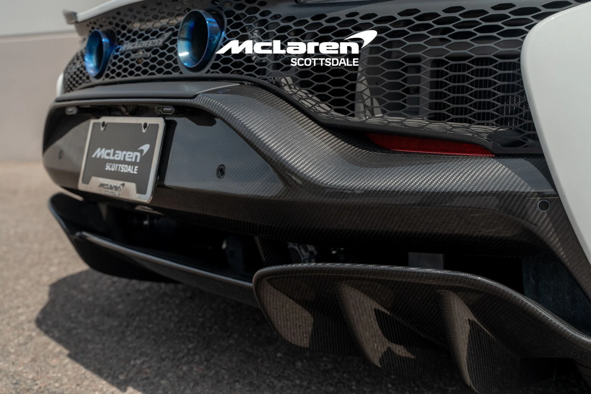 mph031_3626054248_Used_2025_MCLAREN_ARTURA_1787004100_2e3dfb0b1a