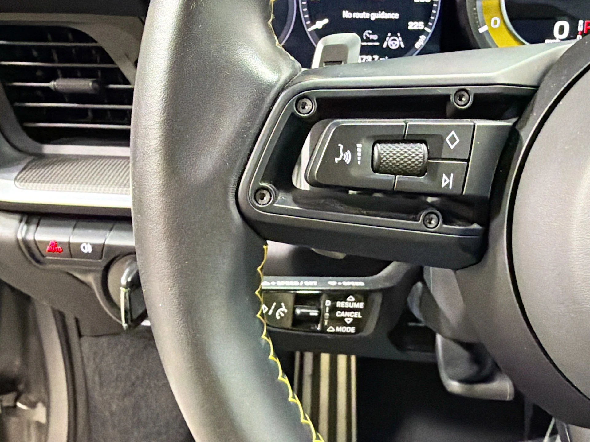 mph031_3635888286_35e5e20d394f5047f5a2261bf5bef3e5_bc6551a349