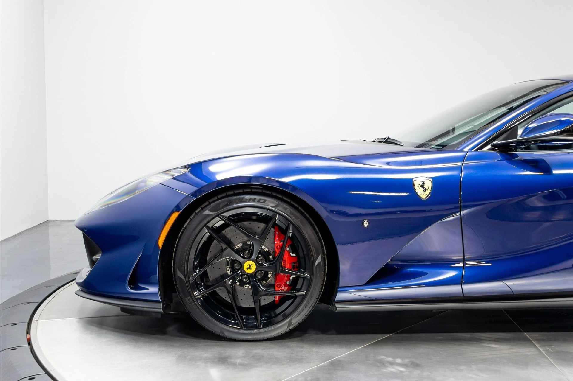 mph031_364228973_Used_2019_Ferrari_812_Superfast_1774911934_8477dcb9a1