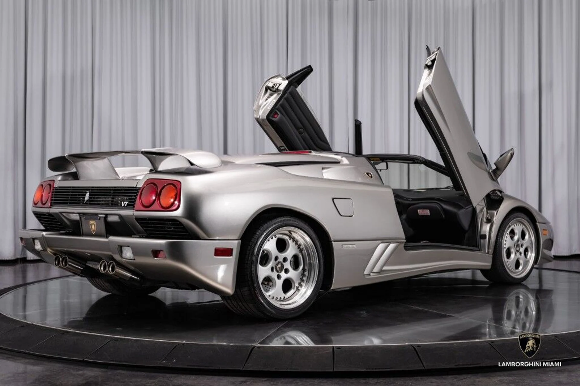 mph031_3650408824_1ca030699aef00535776759feac67a2d_0335cfe262