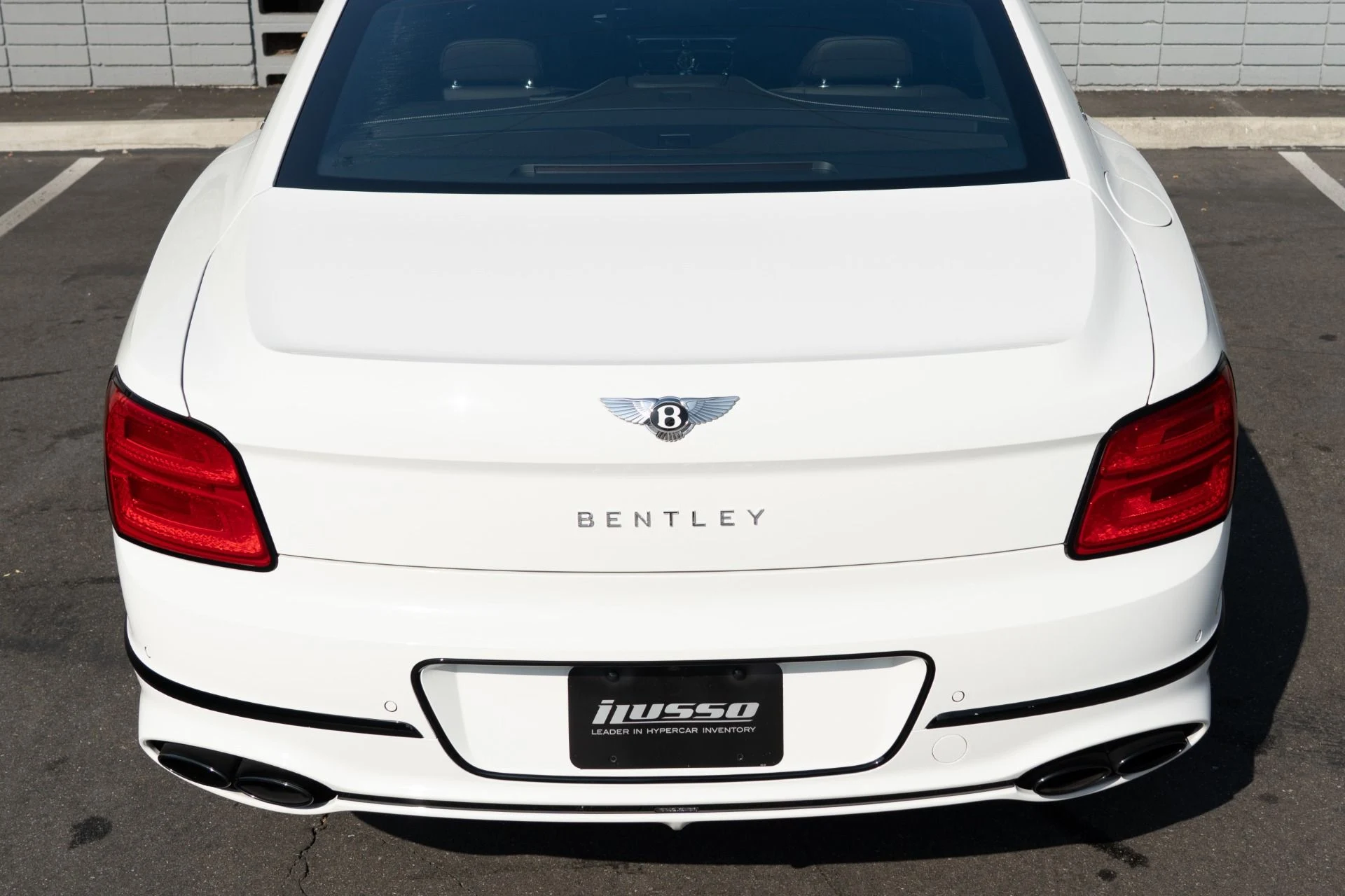 mph031_3672291877_Used_2024_Bentley_Flying_Spur_Edition_8_1757964811_338f2541f9