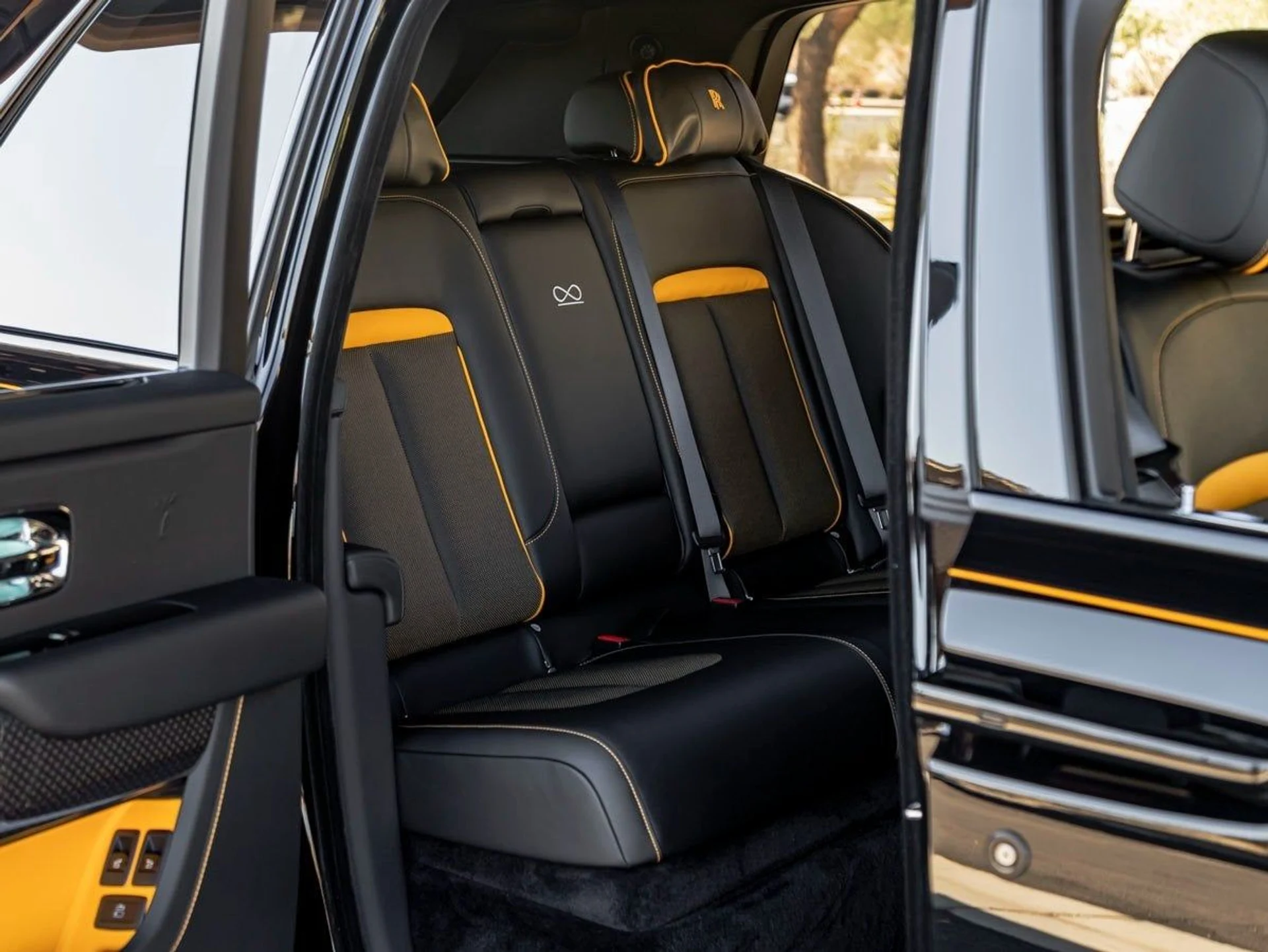 mph031_367339452_32_7a9907d187