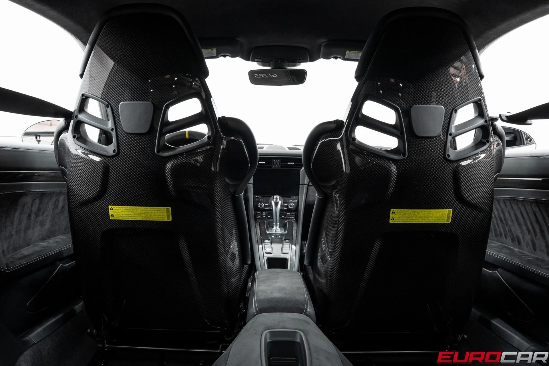 mph031_3676450263_image_32_698d7619d1