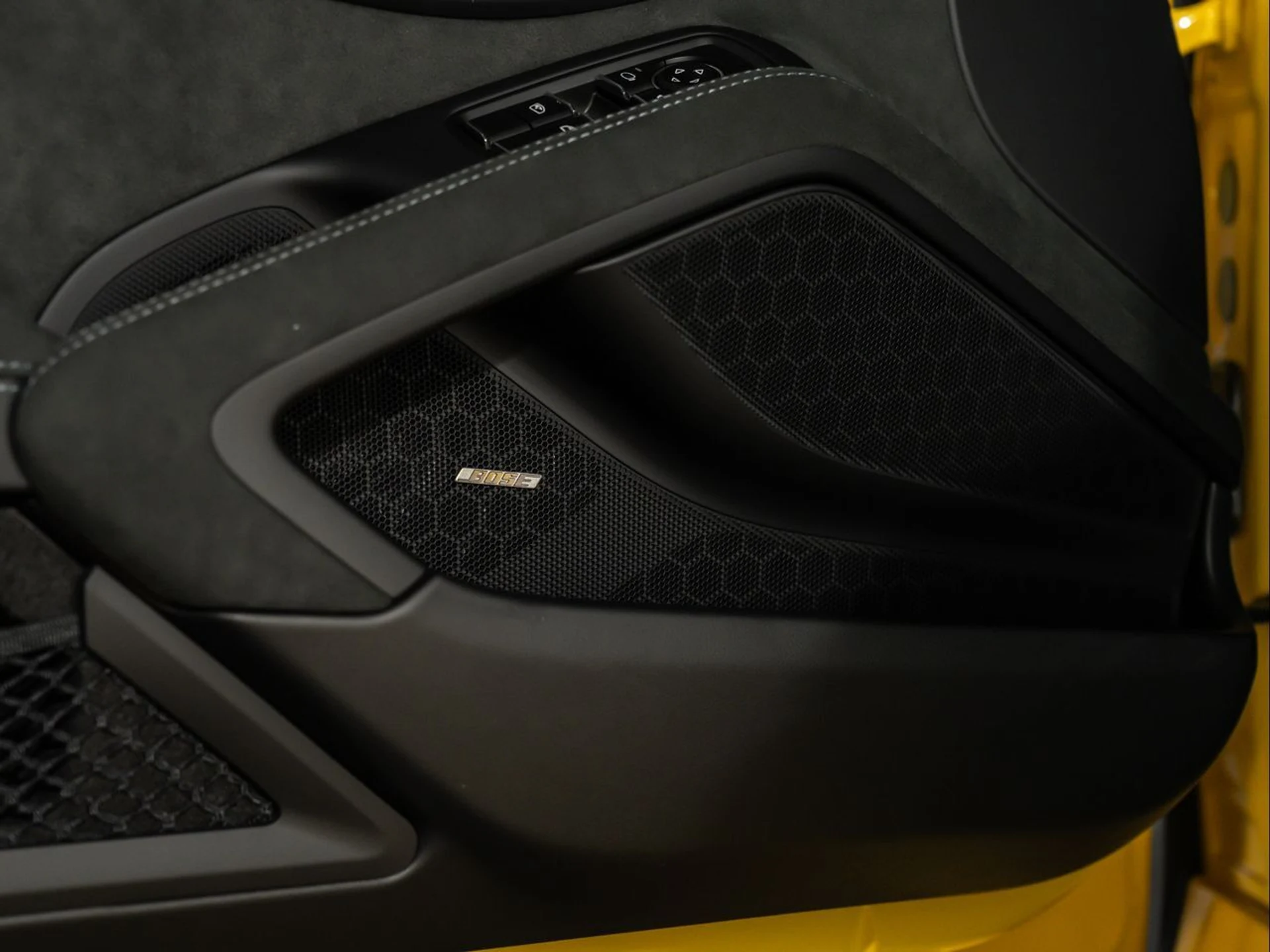 mph031_3680590358_f45f12d32aef626a0e99845841828f18_7bd44282f8