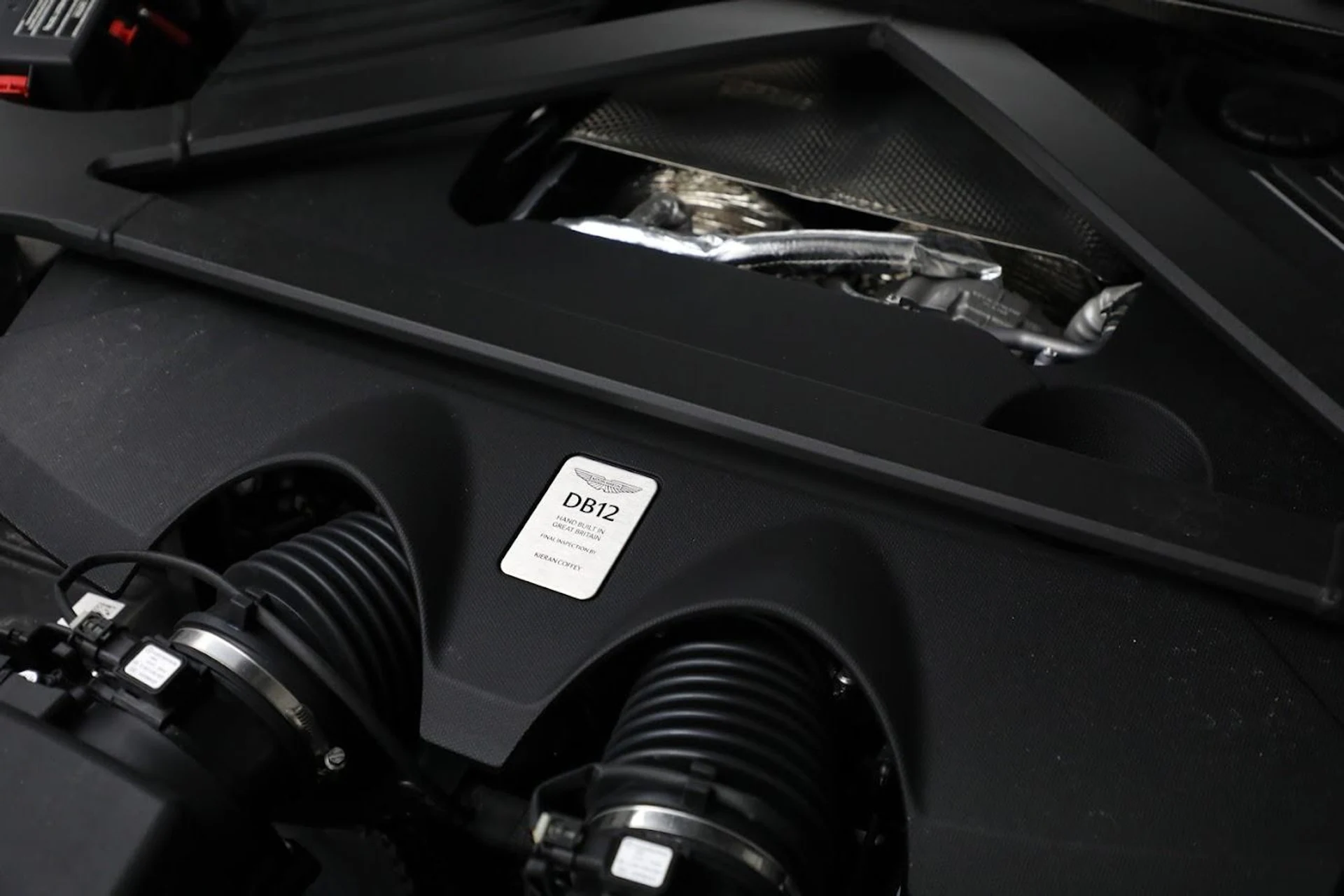 mph031_3690135183_Used_2024_Aston_Martin_DB_12_Volante_f2ad6911e6