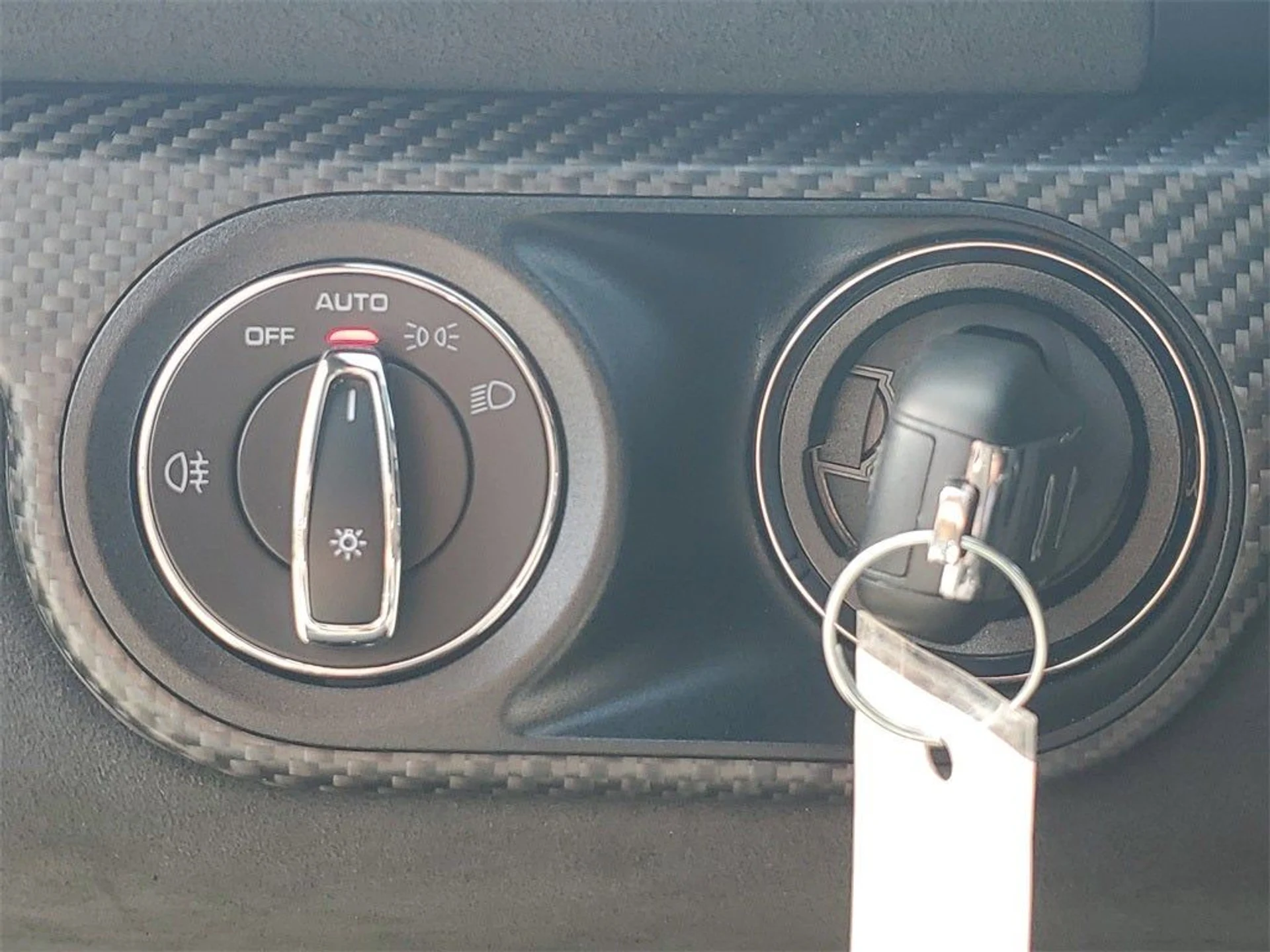 mph031_3694082996_32_7344f39c72