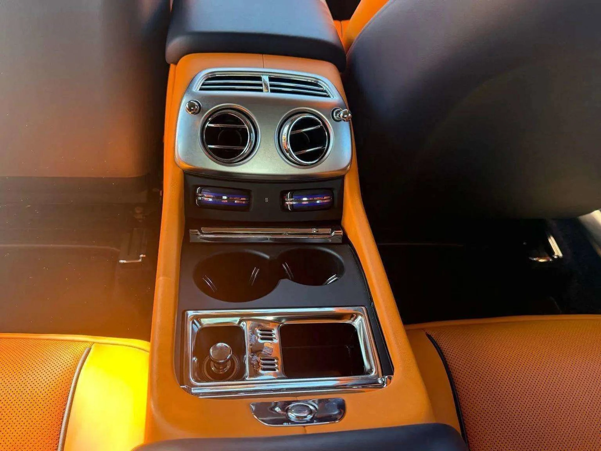 mph031_3695719945_91d4075e0c464b56a7b1b8fe698cec61_87e6f67f3d