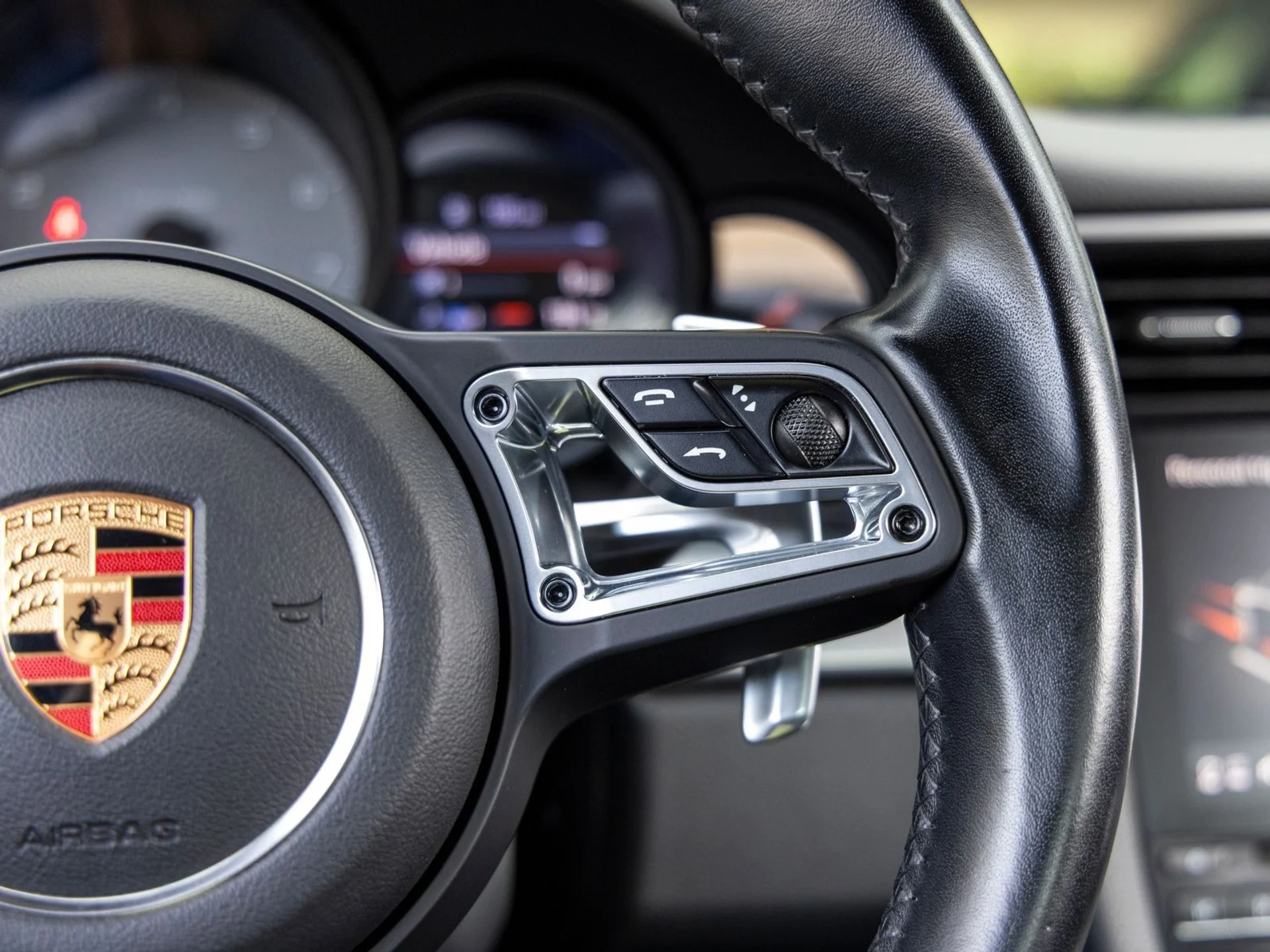 mph031_3697820452_32_0cf9faba2e