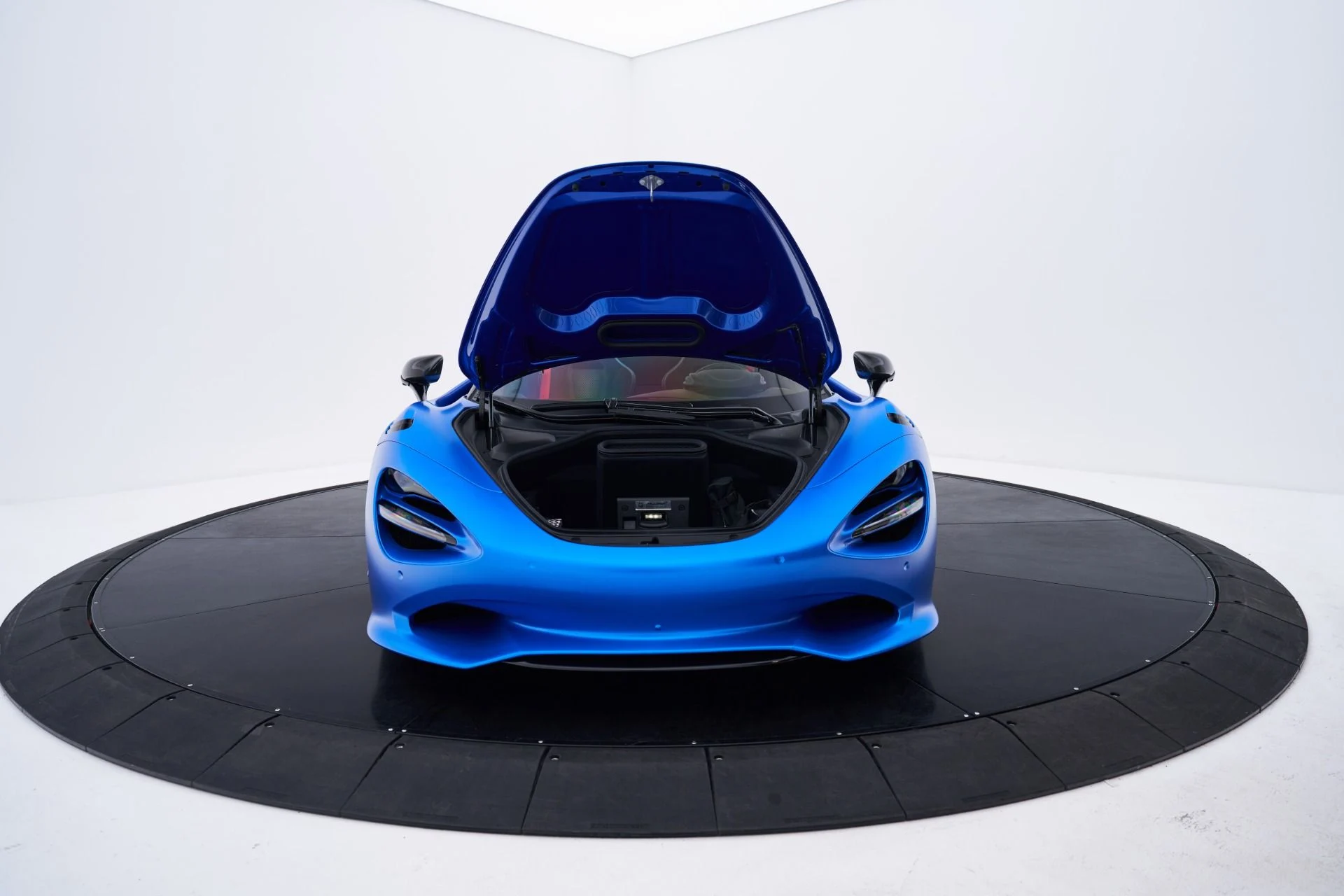 mph031_3701891077_Used_2024_Mc_Laren_750_S_1793147364_0271100aea