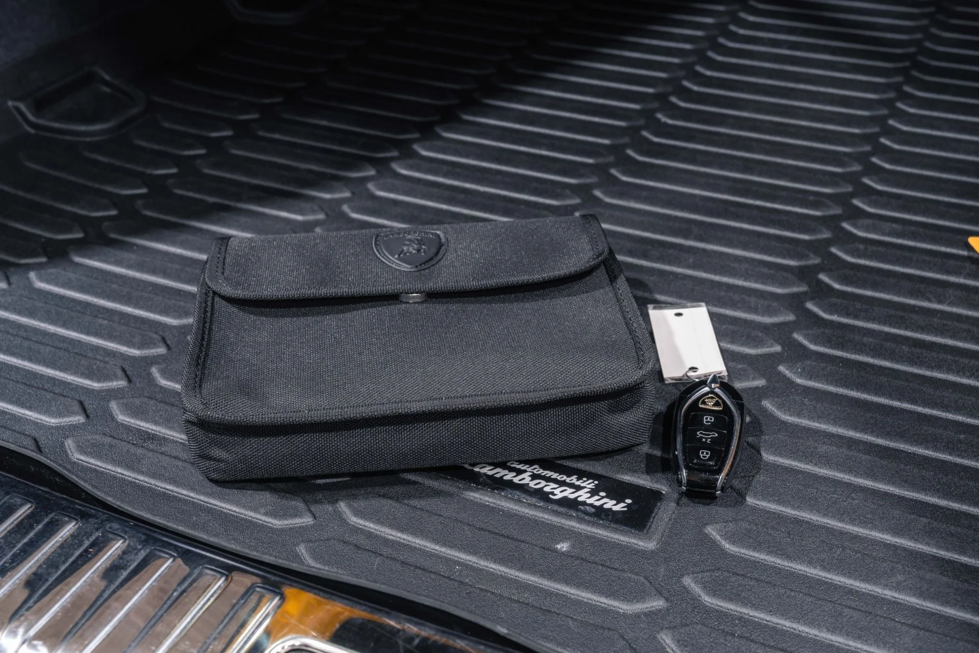 mph031_3705741074_Used_2021_Lamborghini_Urus_Pearl_Capsule_w_FULL_RYFT_Exhaust_1771450400_2608f5eff7