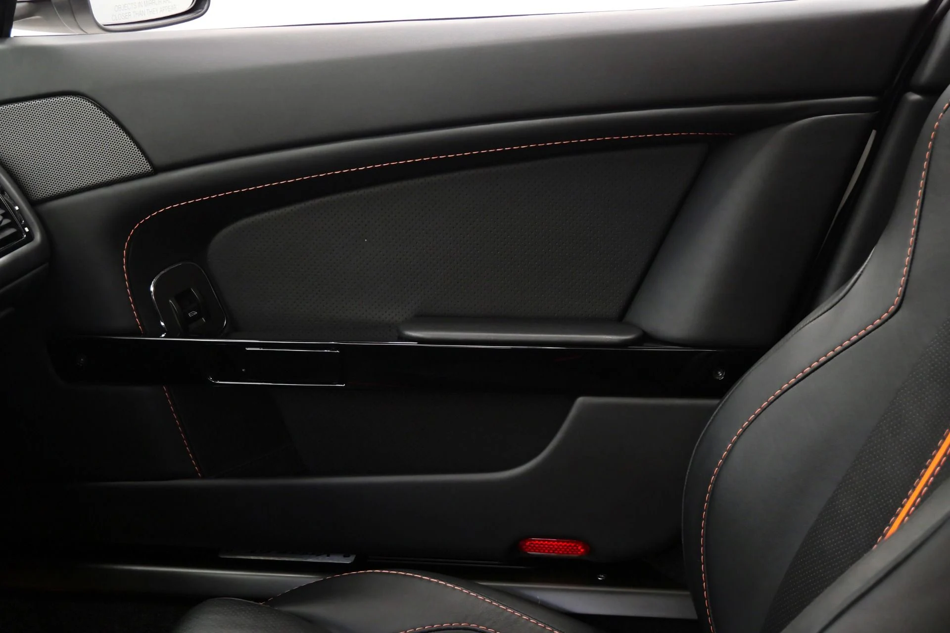 mph031_3713559400_Used_2016_Aston_Martin_V8_Vantage_GT_7_Speed_Manual_Low_Miles_Sport_Exhaust_1777396447_59e90d8197