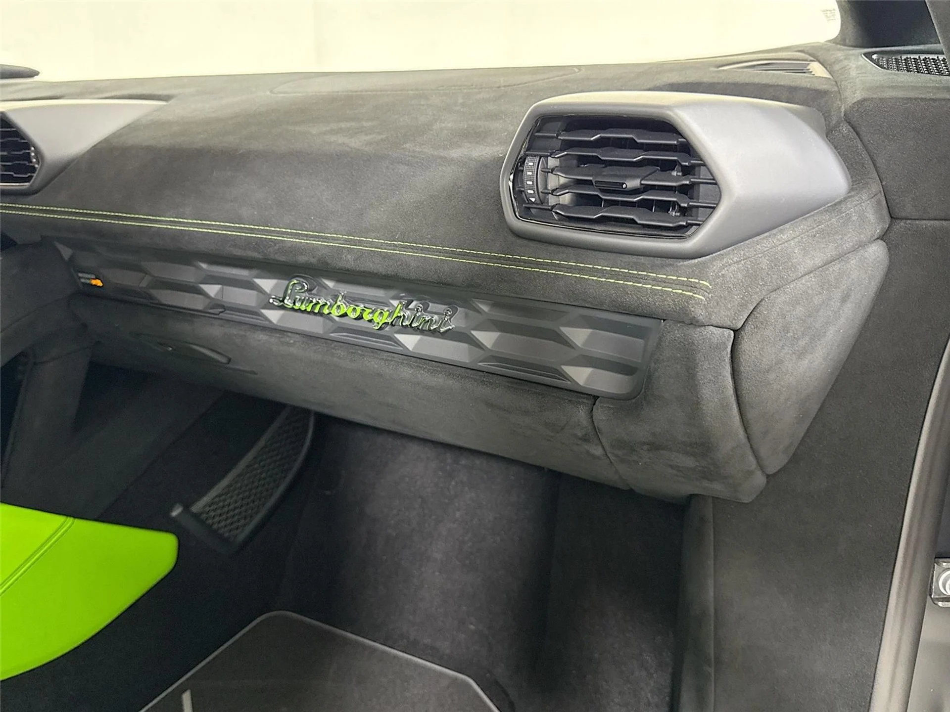 mph031_3722864745_ee1616c0f17b1b074c764b02a3f2fb70_e7cd4bf913