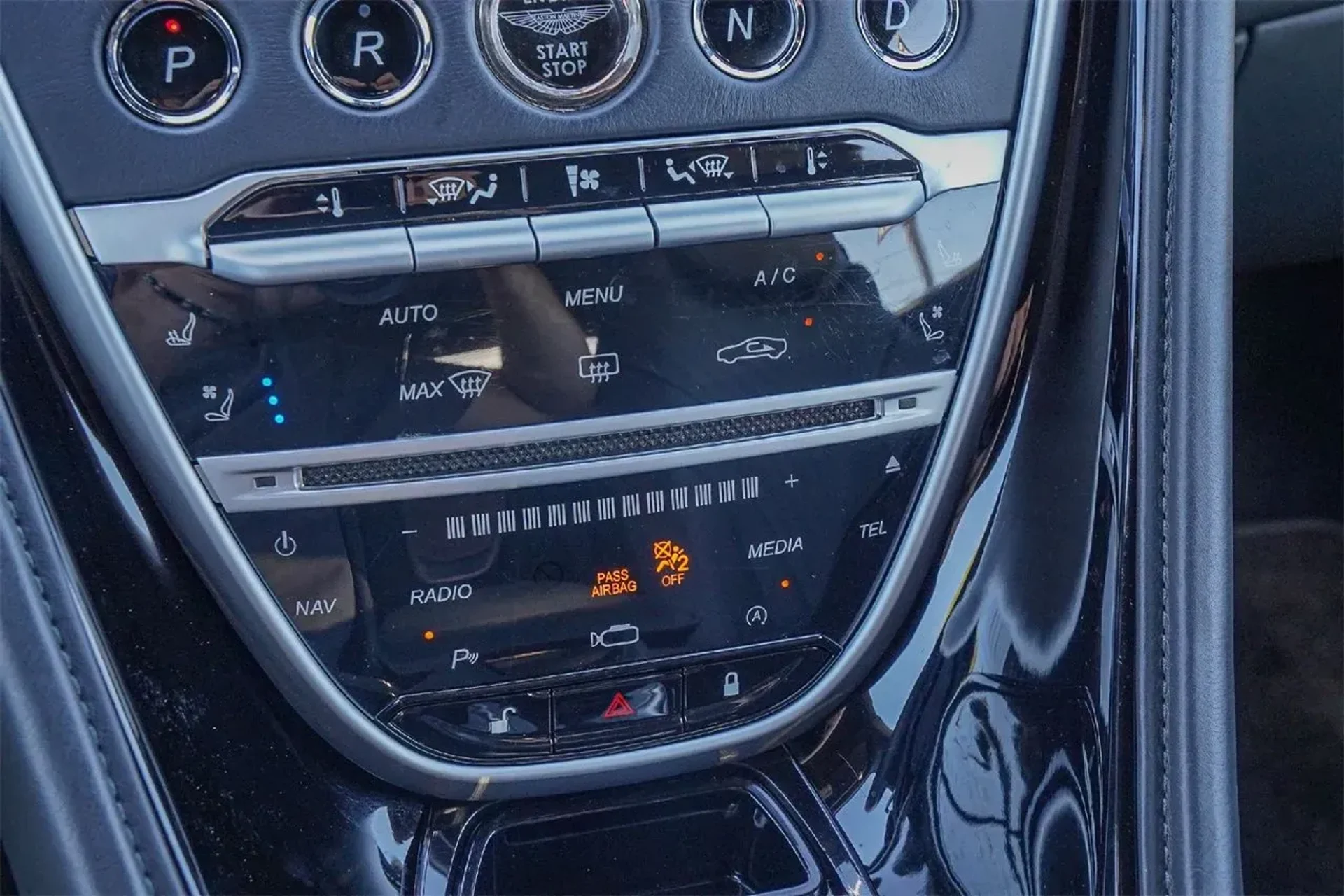 mph031_3723297580_7fc713ef40f740ef938a86706fc3279b_17b2766cd5