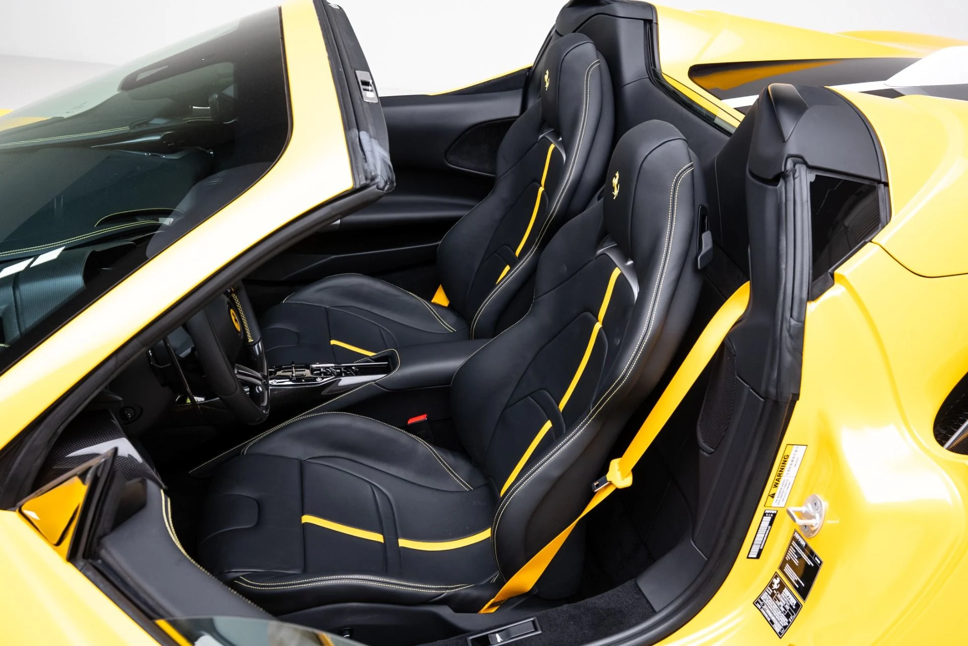 mph031_3723607685_Used_2024_Ferrari_SF_90_Spider_1770854329_d3dc8d4641