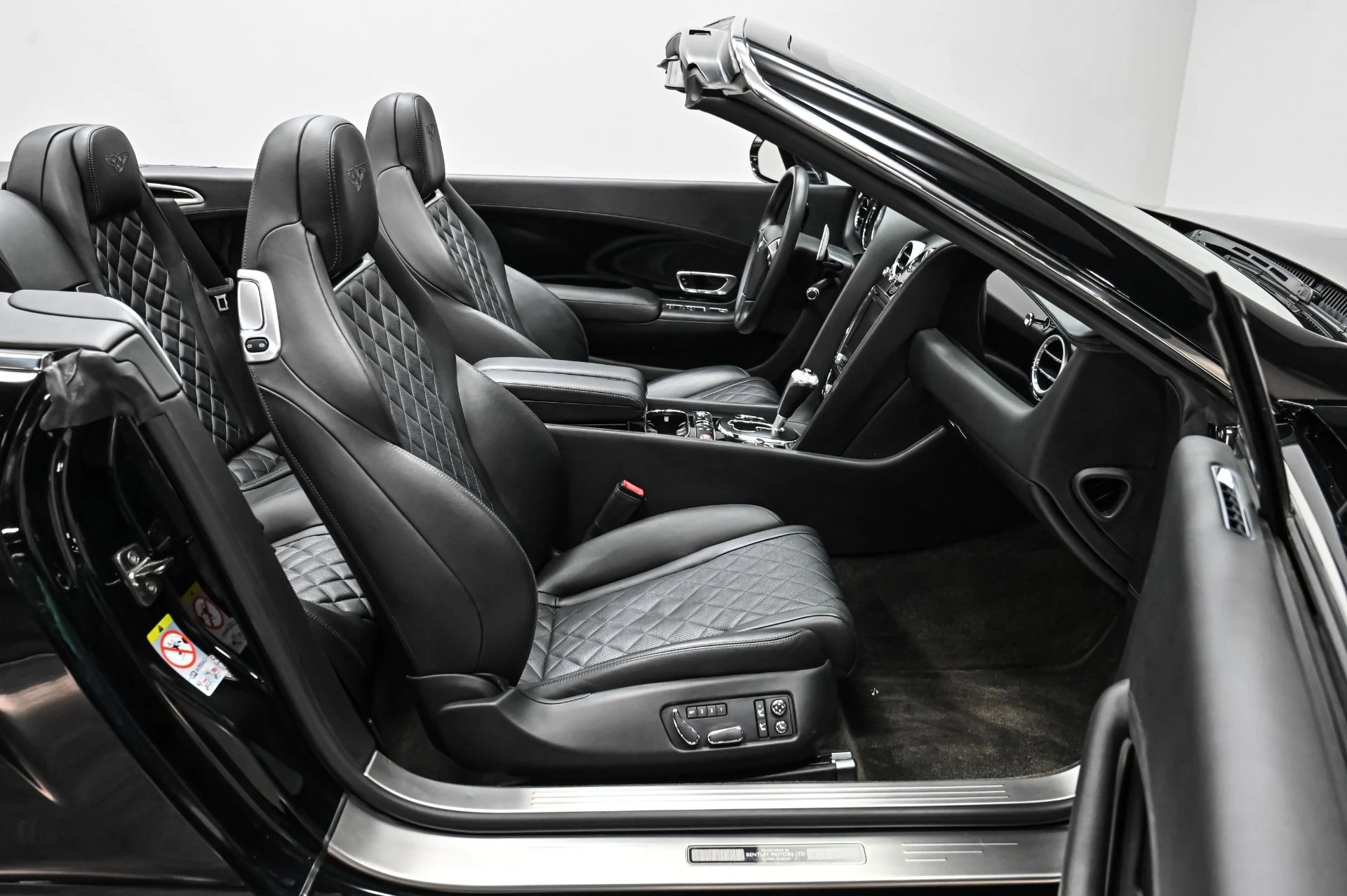 mph031_3726236284_Used_2016_Bentley_Continental_GT_W12_1781886558_796292df86