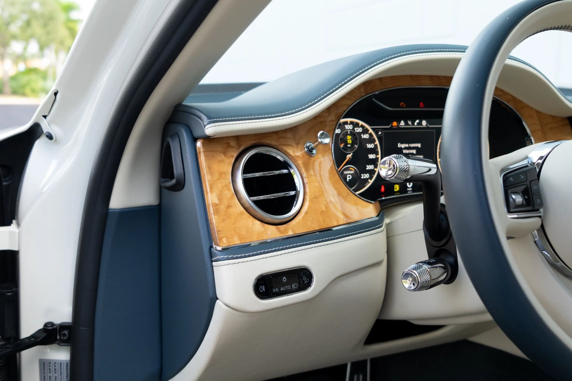 mph031_3731228456_Used_2021_Bentley_Flying_Spur_W12_1764864805_f60e536748