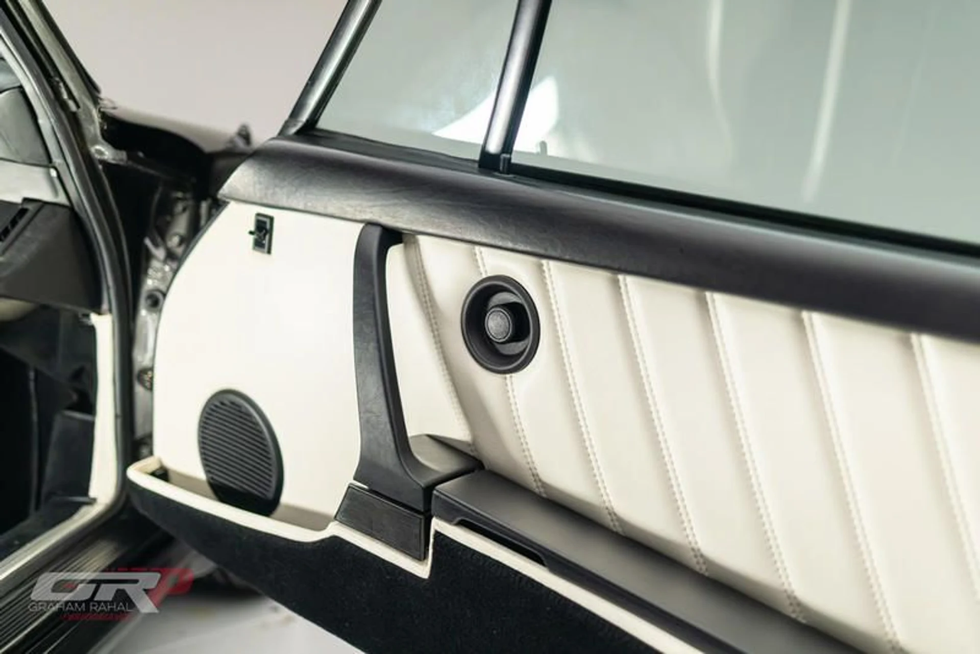 mph031_3732620047_1_DCF_04_EF_7_B8_C_4504_9_B59_BDBCF_688_BE_07_c9f28d8d33