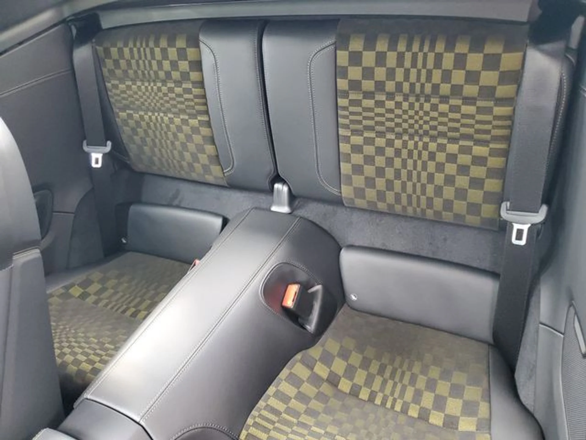 mph031_3740363782_5fcd36197b617cedb997dc249082dfc7x_719a48d0ad