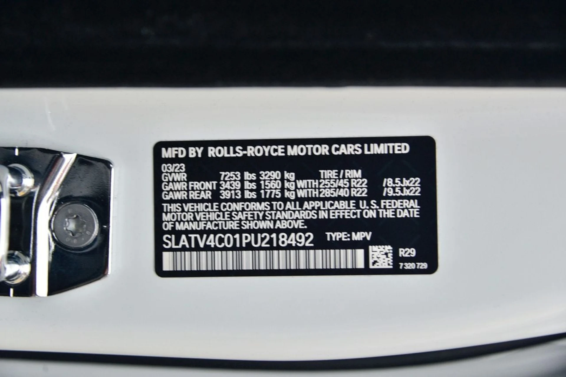 mph031_3744840096_e4e19bc6a533d845f760657e135a68c8x_34a6be228c