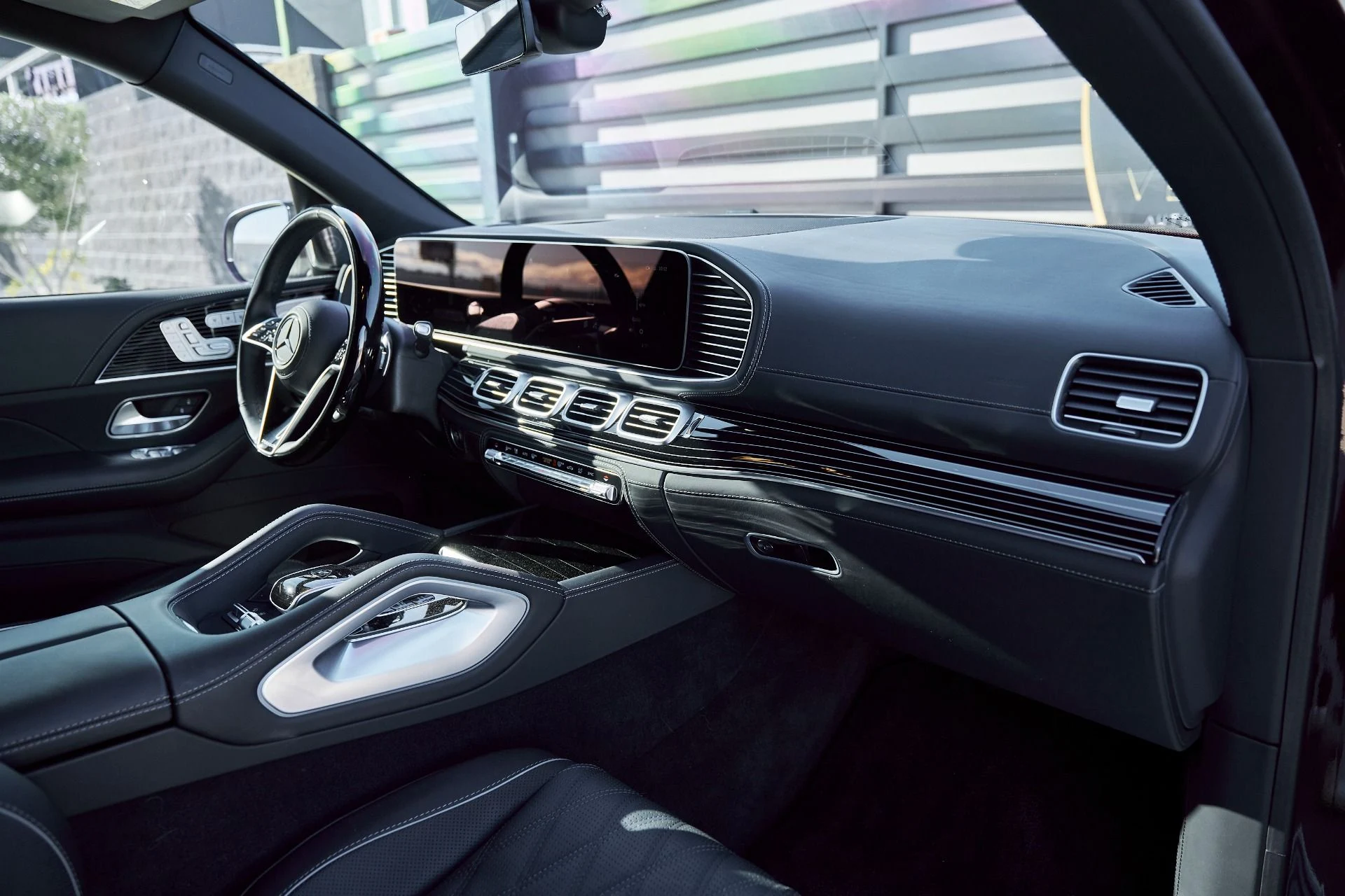 mph031_3749711077_Used_2024_Mercedes_Benz_GLS_Maybach_GLS_600_1766882815_da21aa3590