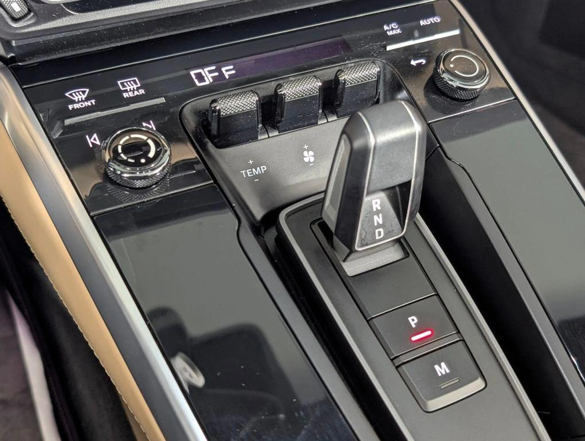 mph031_374979225_t_Tn_Crn_Ng8v5h_s_Y4_X60_IUTP_Ui_LI_c79a1a18da