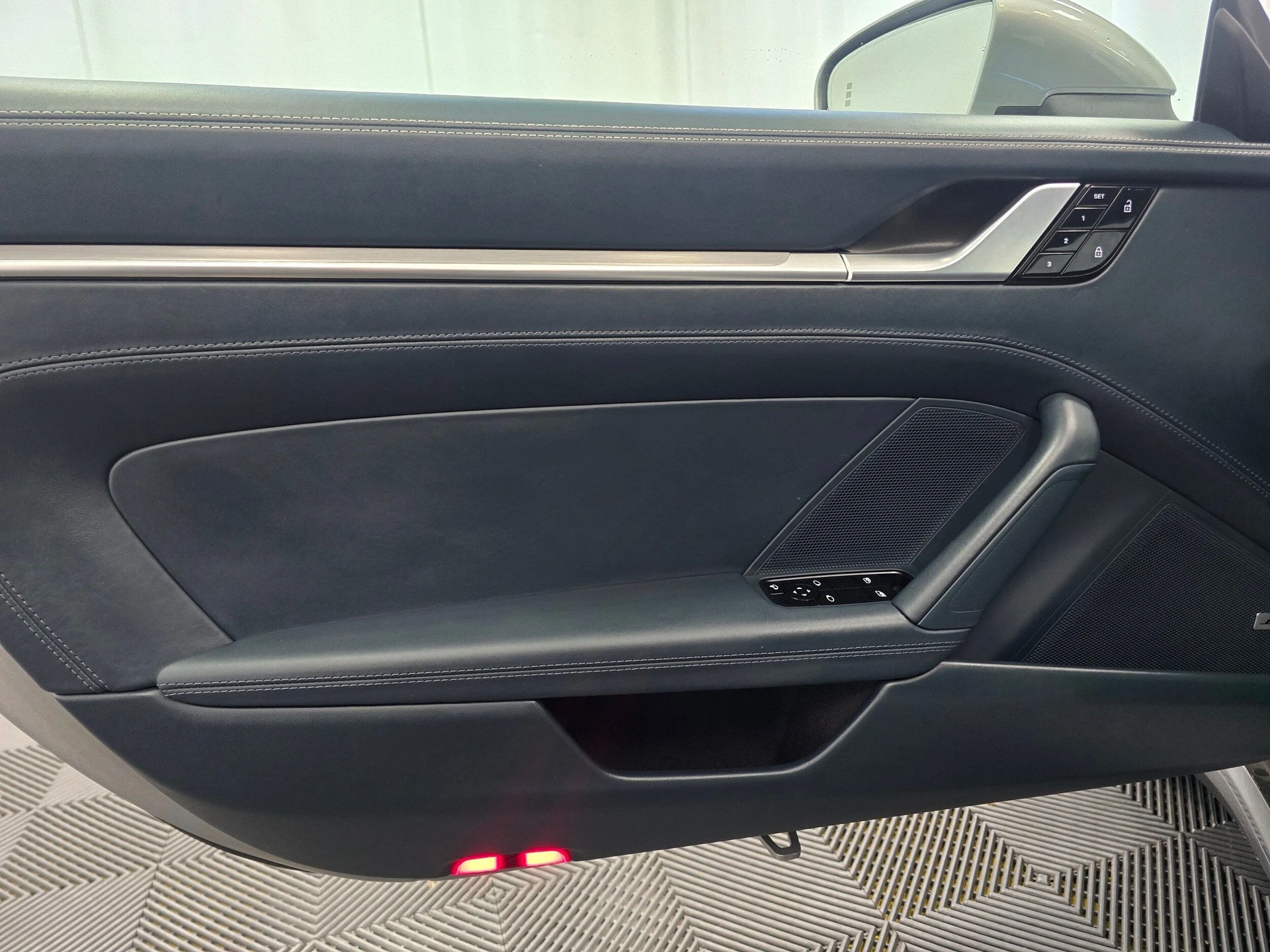 mph031_375718676_70e32bac891aa1ef190e4bd775b78ed4x_3903f96dec