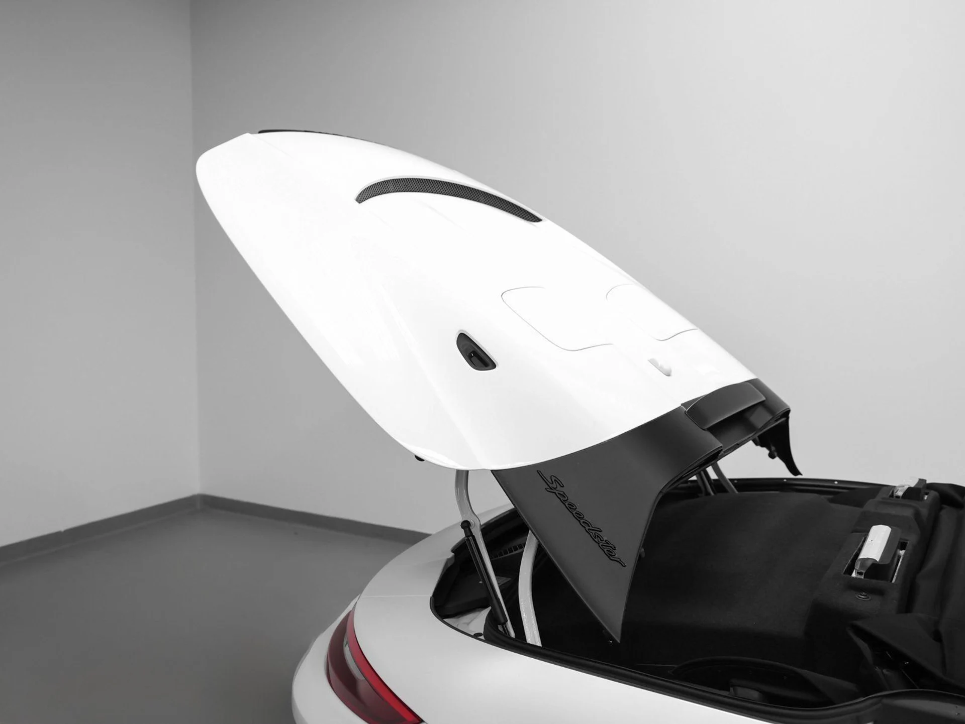 mph031_3766094676_32_10b7e669af