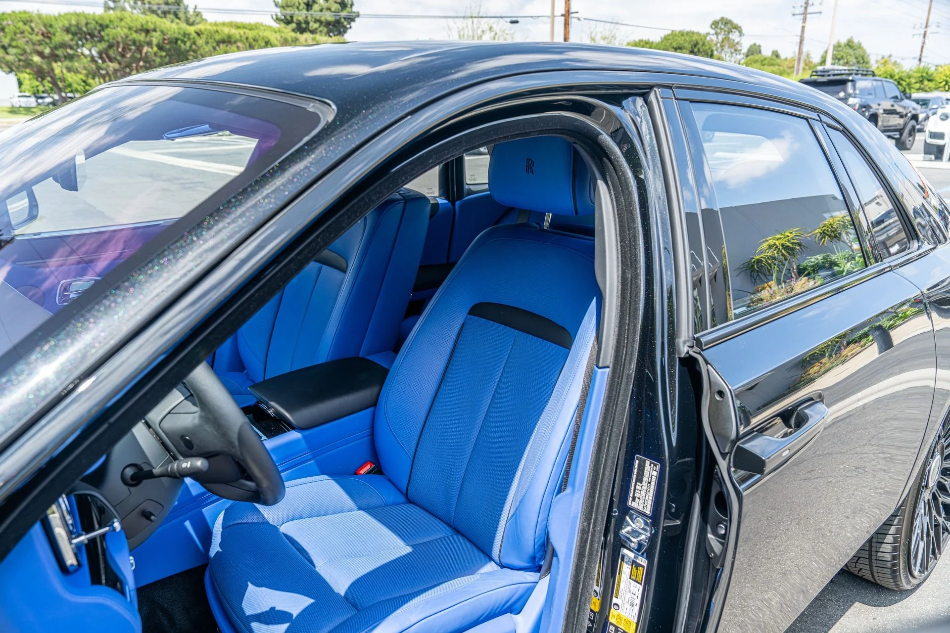 mph031_3768461256_Used_2022_Rolls_Royce_Ghost_1753158290_0639b5977c