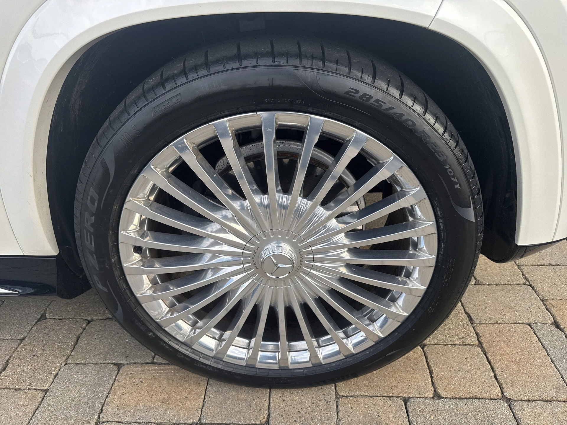 mph031_3787679997_01df9c9b756f66cab436c61832110d53x_28a2762c15