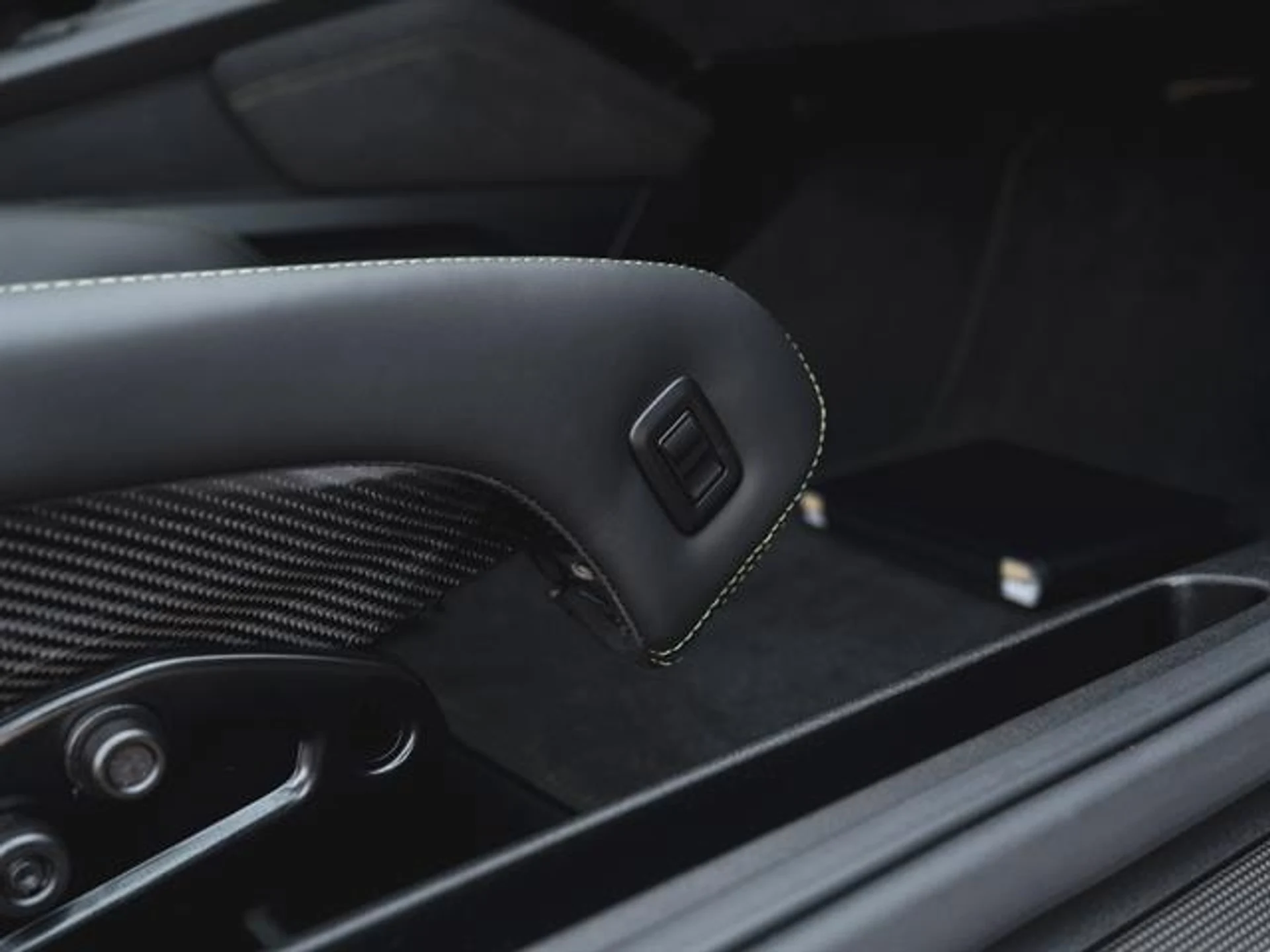 mph031_3787792039_CT_5a5v_I3_Z7y_Om13zeipsn4_Zl_B1_E_e60036623c