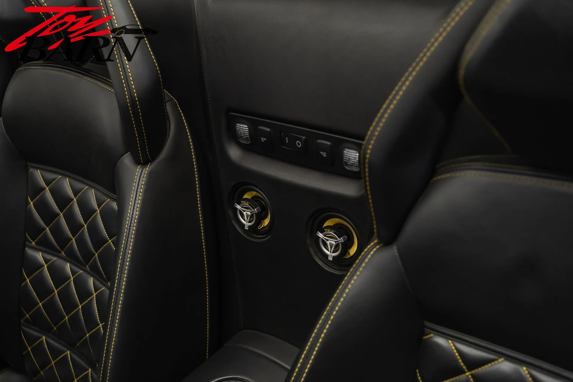 mph031_3807962534_dac254e77c43f4dc15b5f5b5bf87c797x_d948fa9356