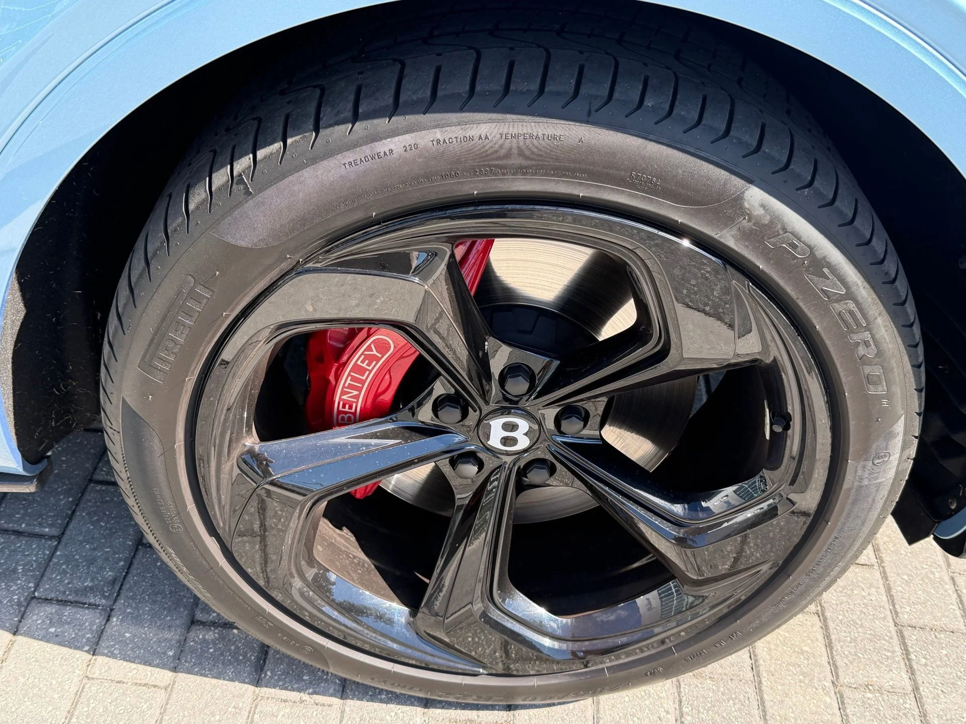 mph031_3809255248_410d00e1629d4ab785a54518e82da92f_a381014e1f