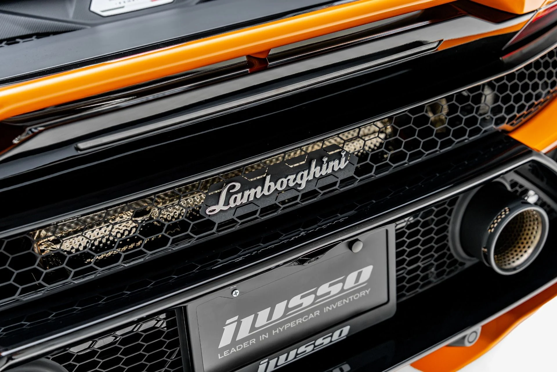 mph031_3820773036_Used_2023_Lamborghini_Huracan_EVO_RWD_1783715395_de6c4523c6
