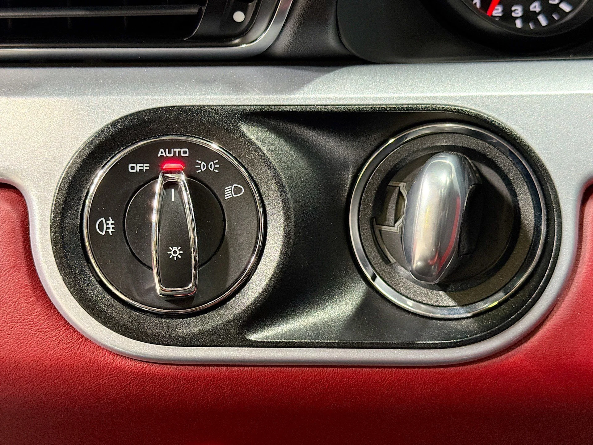 mph031_382457830_15801fd55963ff99384fe4a87c7a34cb_c1abbb9096