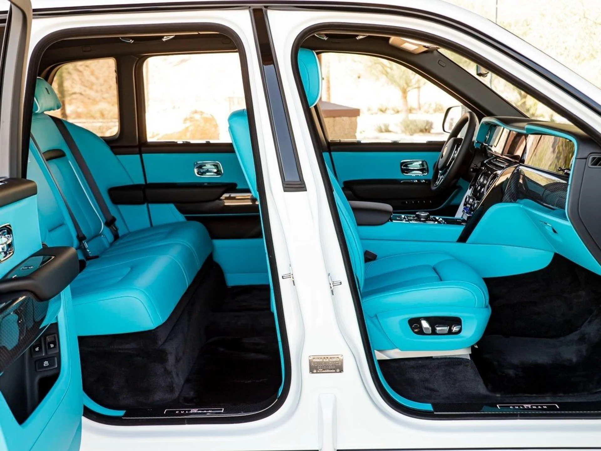 mph031_3840740867_32_8d2bef8ca2