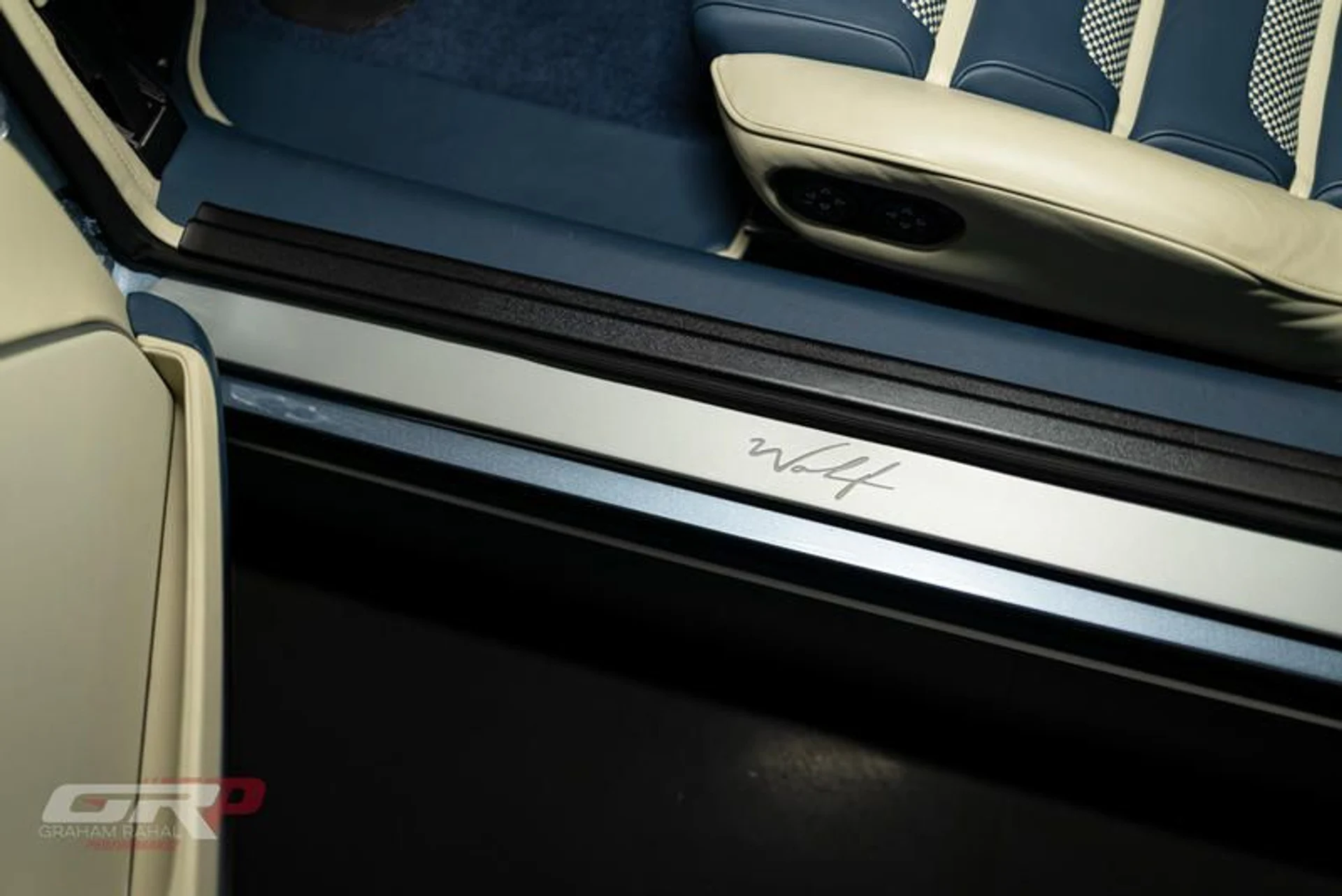 mph031_3864824255_A5186_D26_6851_4630_BA_2_E_C5_D4_D1_D9_F6_A2_02da607c7a