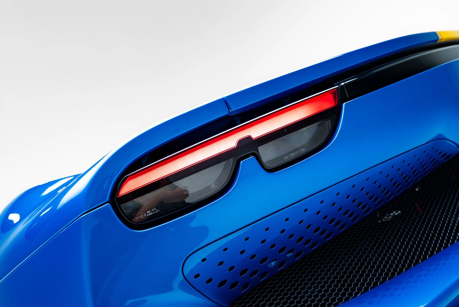 mph031_3868429376_Used_2024_Ferrari_296_GTB_1776787452_7e5efd84e5