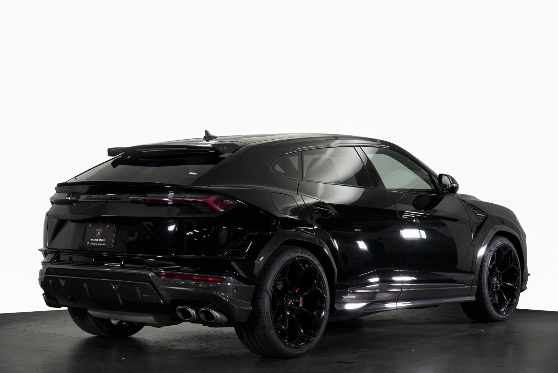 mph031_3870399031_Used_2023_Lamborghini_Urus_Performante_1773400197_19b4742af0