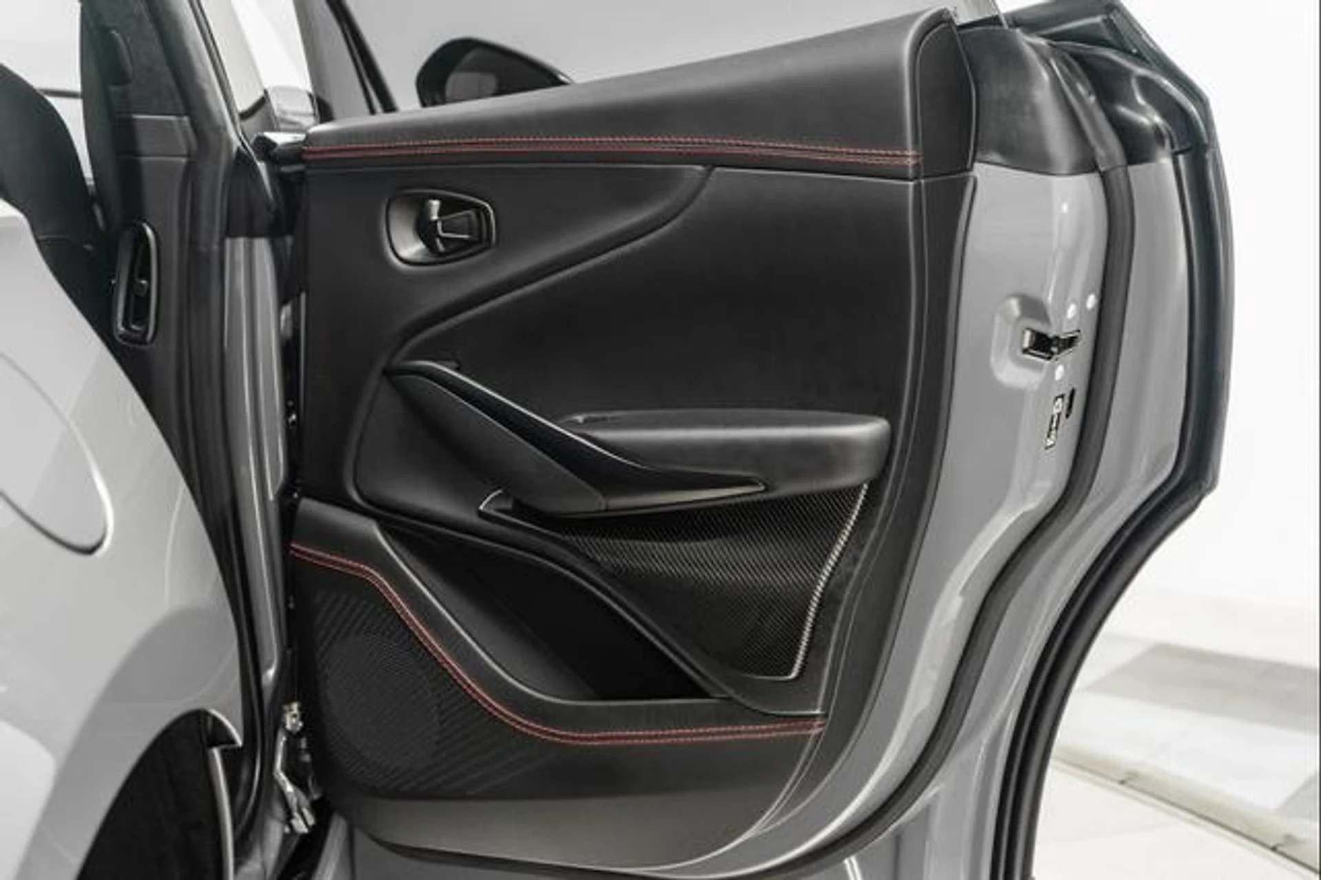 mph031_3872713383_4_Qswm_Lj_E3j1qrt3fmg_GXA_Cug_U0_3ef612b06f