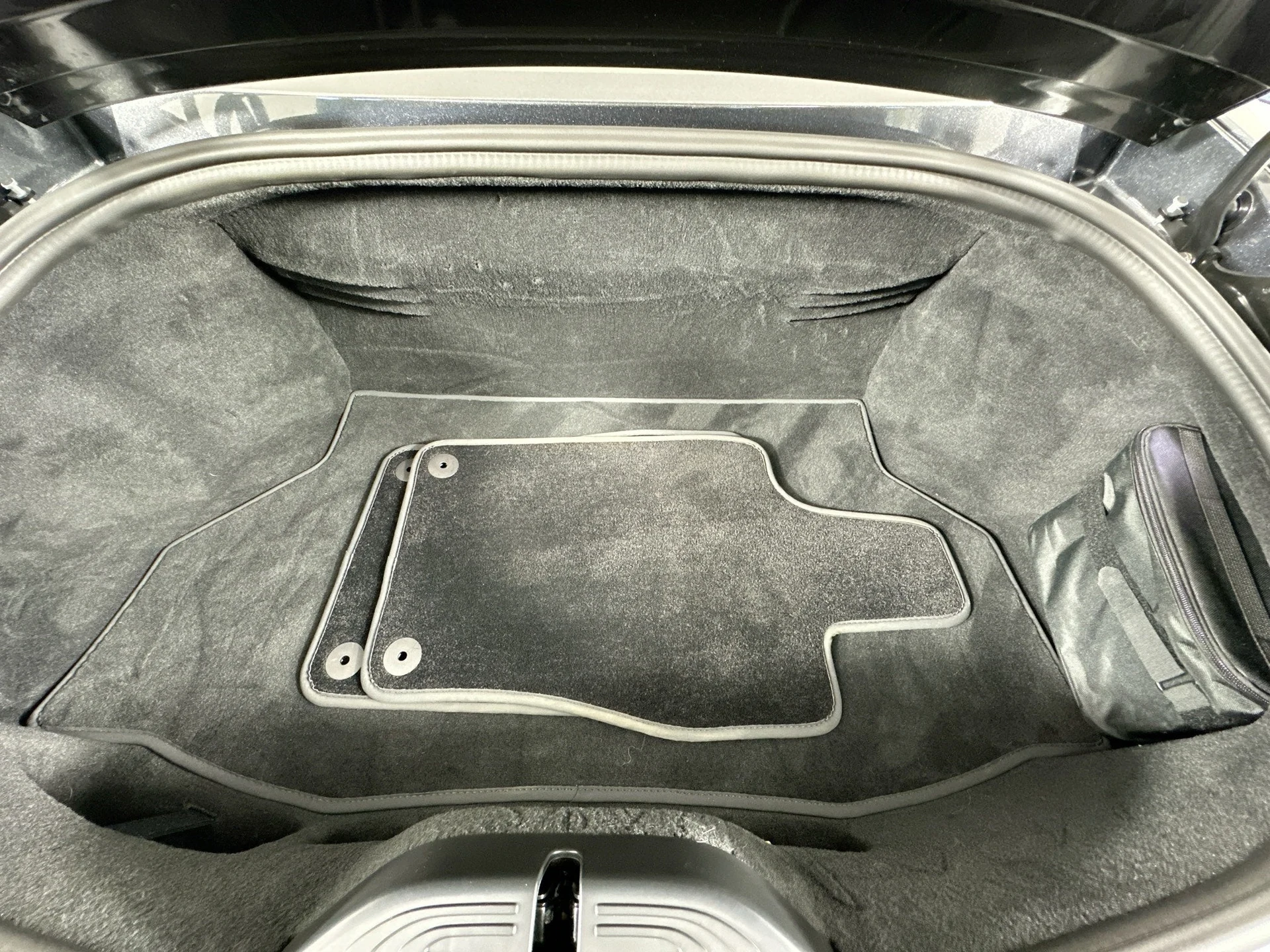 mph031_3873668487_32_f675853870