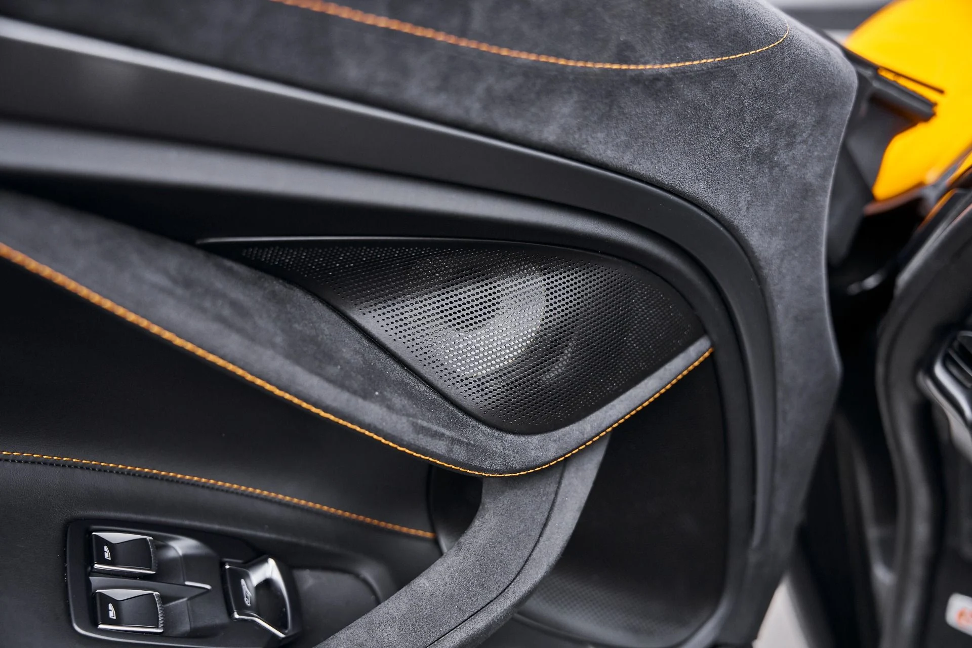 mph031_388036785_Used_2024_Mc_Laren_750_S_1769135063_378f059ef6