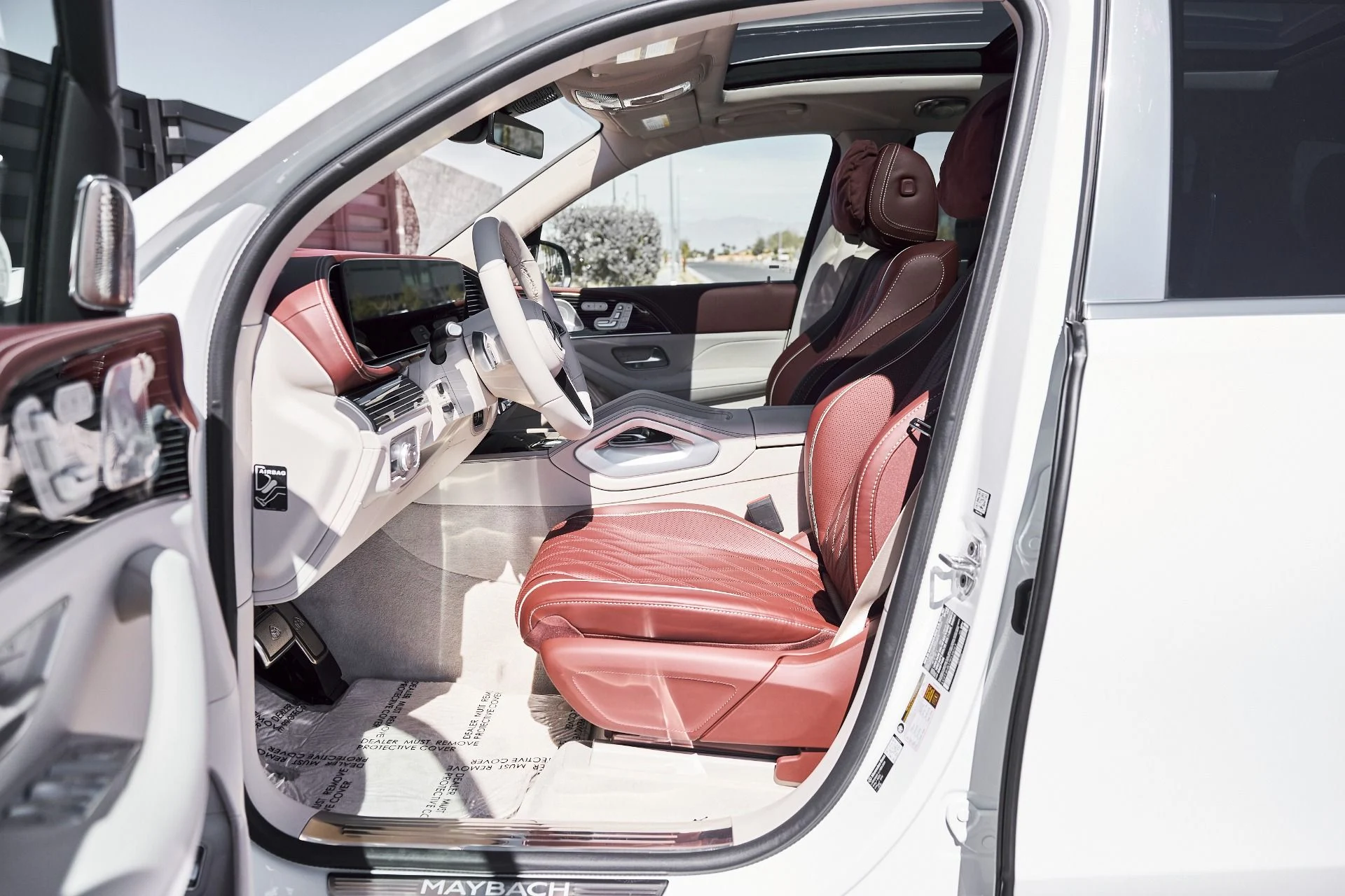 mph031_3883662872_Used_2026_Mercedes_Benz_GLS_Maybach_GLS_600_1777074090_4d027a3848