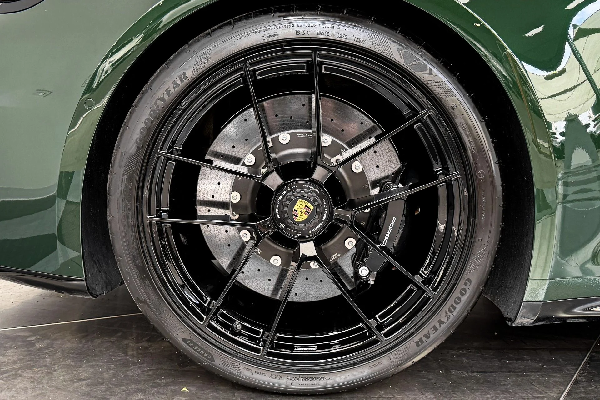 mph031_3884490025_Used_2026_Porsche_911_Carrera_GTS_Carbon_Ceramic_Brakes_Premium_Package_1783023624_60ae6c11c6