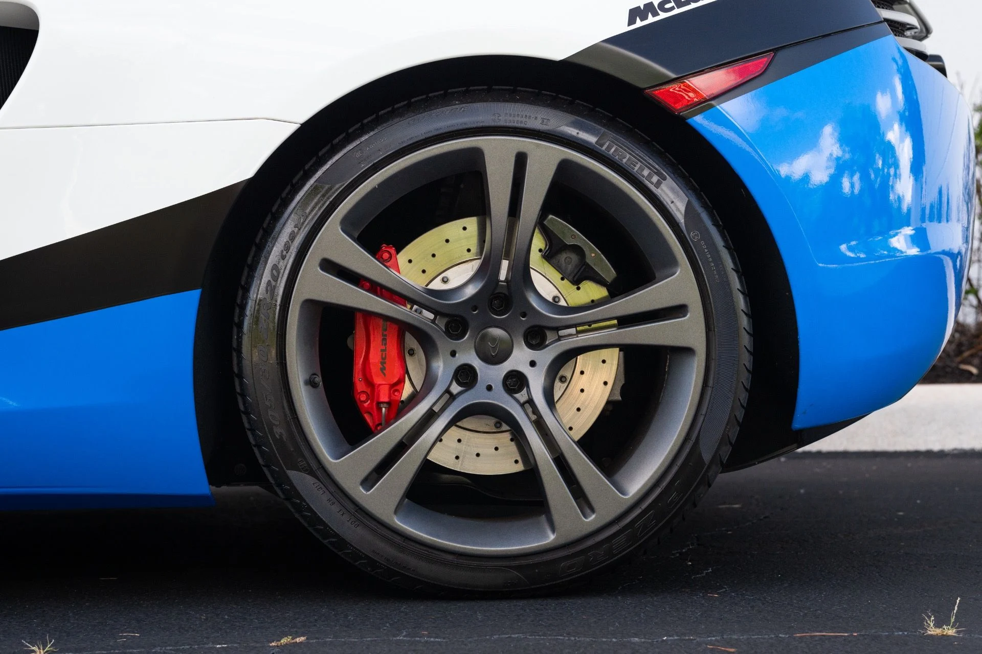 mph031_388885255_Used_2013_Mc_Laren_MP_4_12_C_Spider_1779391397_63cc520047